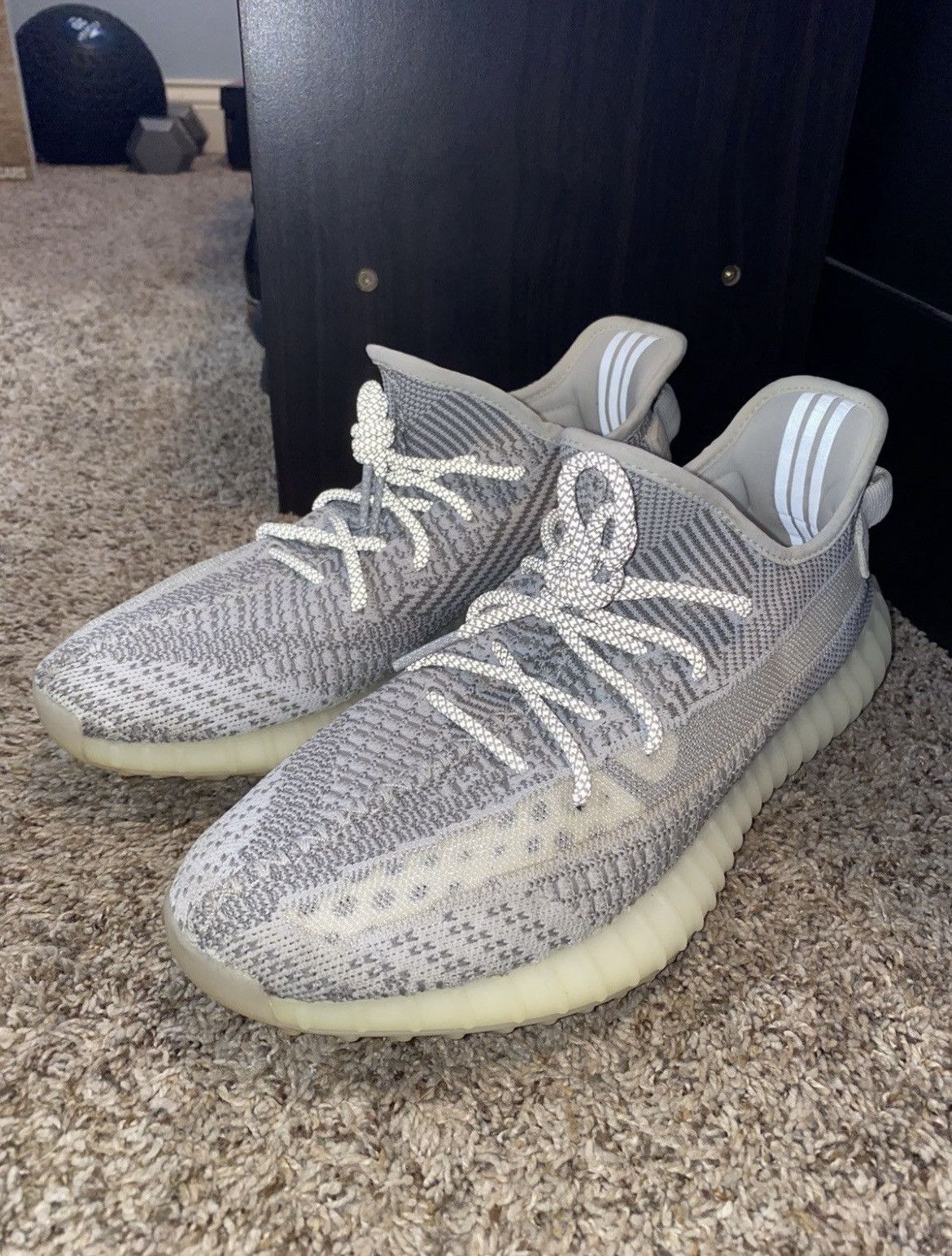 Adidas × Yeezy Boost 350 V2 Static Non-Reflective 2018