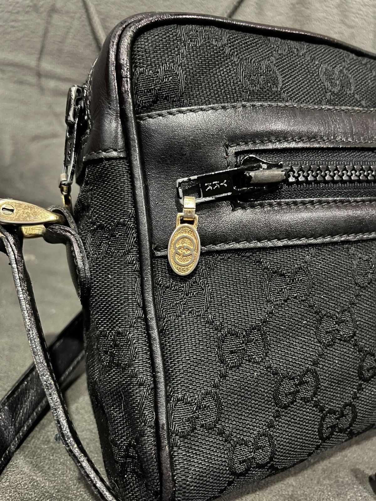 Gucci Authentic GUCCI Vintage Crossbody Bag Size ONE SIZE - 8 Thumbnail