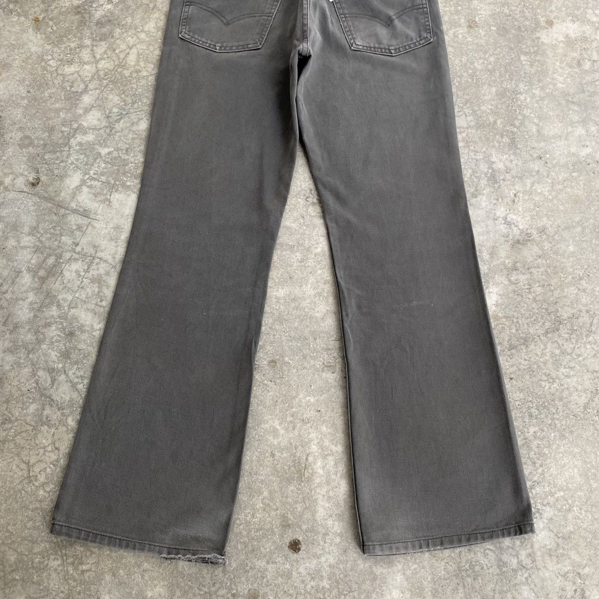 Levi's Size 33x30.5 Vintage 2001 Levis 517 Grey Flared Jeans Size US 33 - 11 Thumbnail