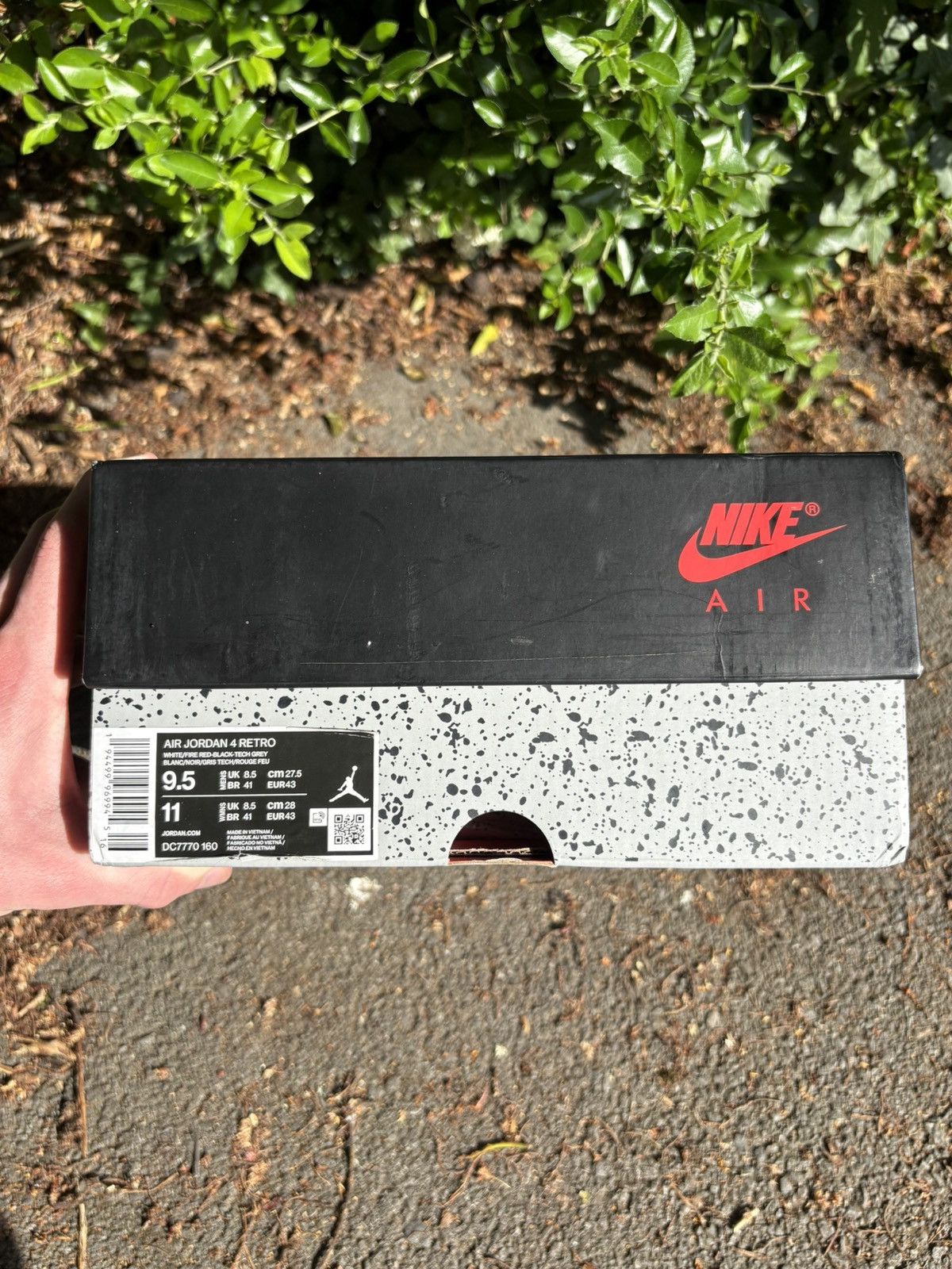 Jordan Brand Jordan 4 Fire Red 2020 Size US 9.5 / EU 42-43 - 10 Thumbnail