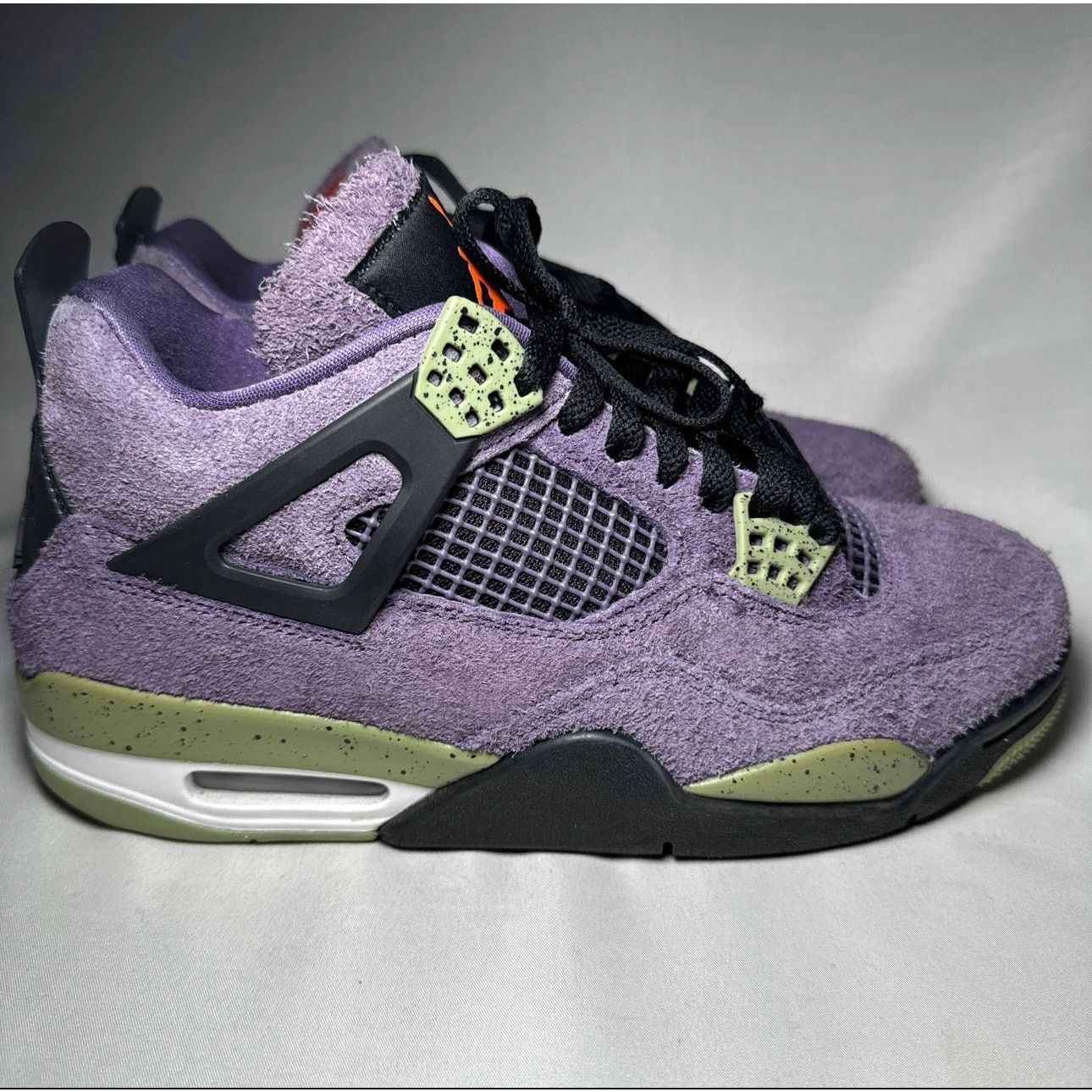 Size 9.5 Wmns Air Jordan 4 Retro Canyon Purple Women's Shoes
