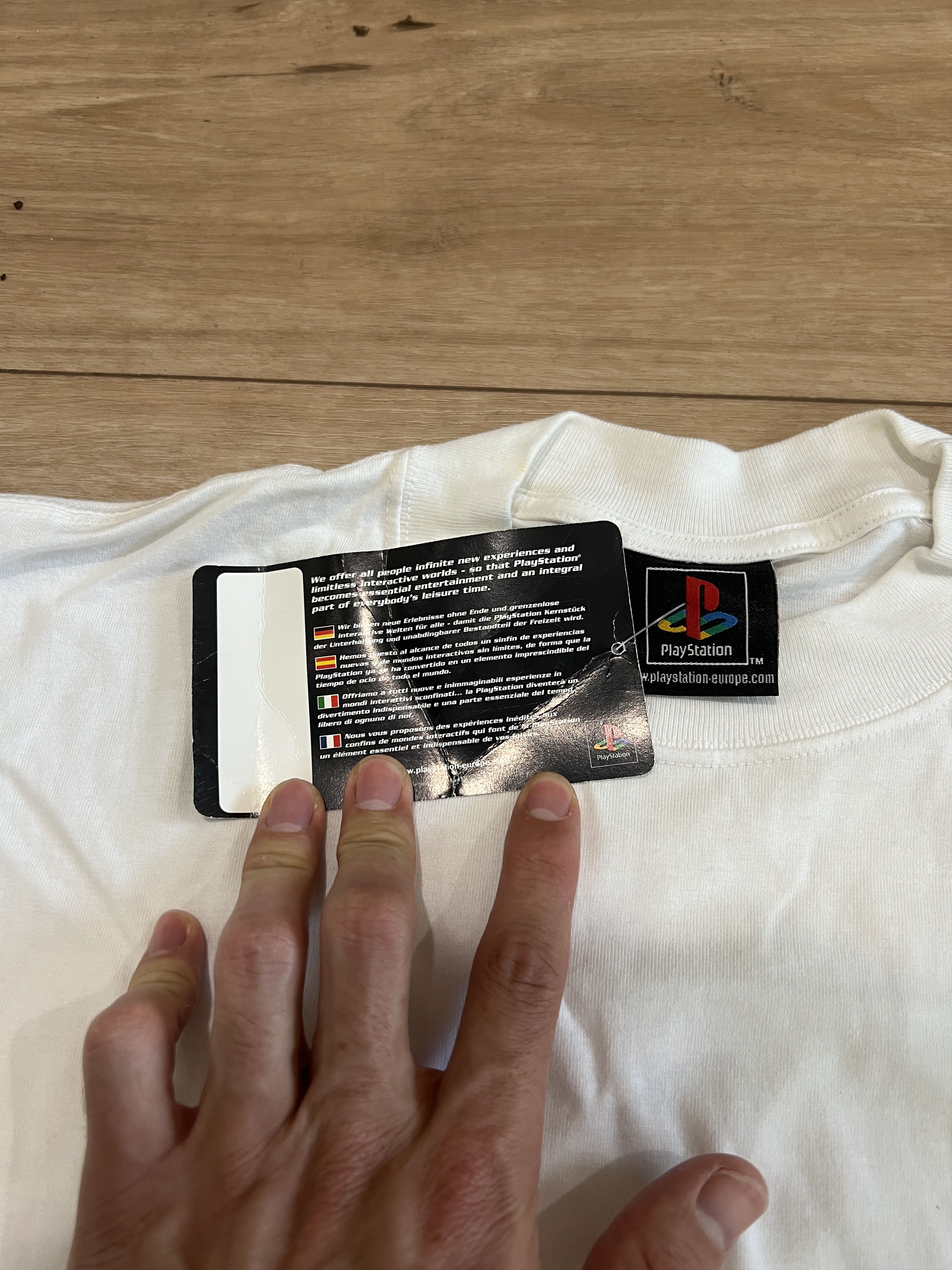 Playstation NWT Vintage PlayStation 1 White EU T-Shirt - Size XL Size US XL / EU 56 / 4 - 4 Thumbnail