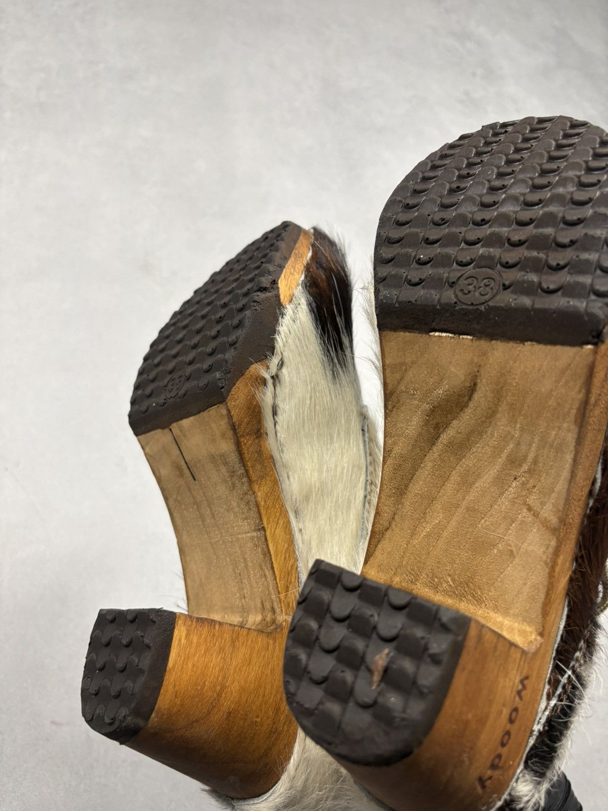 Other Woody Wood-O-Flex Cowhide Fur Ankle Boots Size 38 AvantGarde Size US 8 / IT 38 - 4 Thumbnail