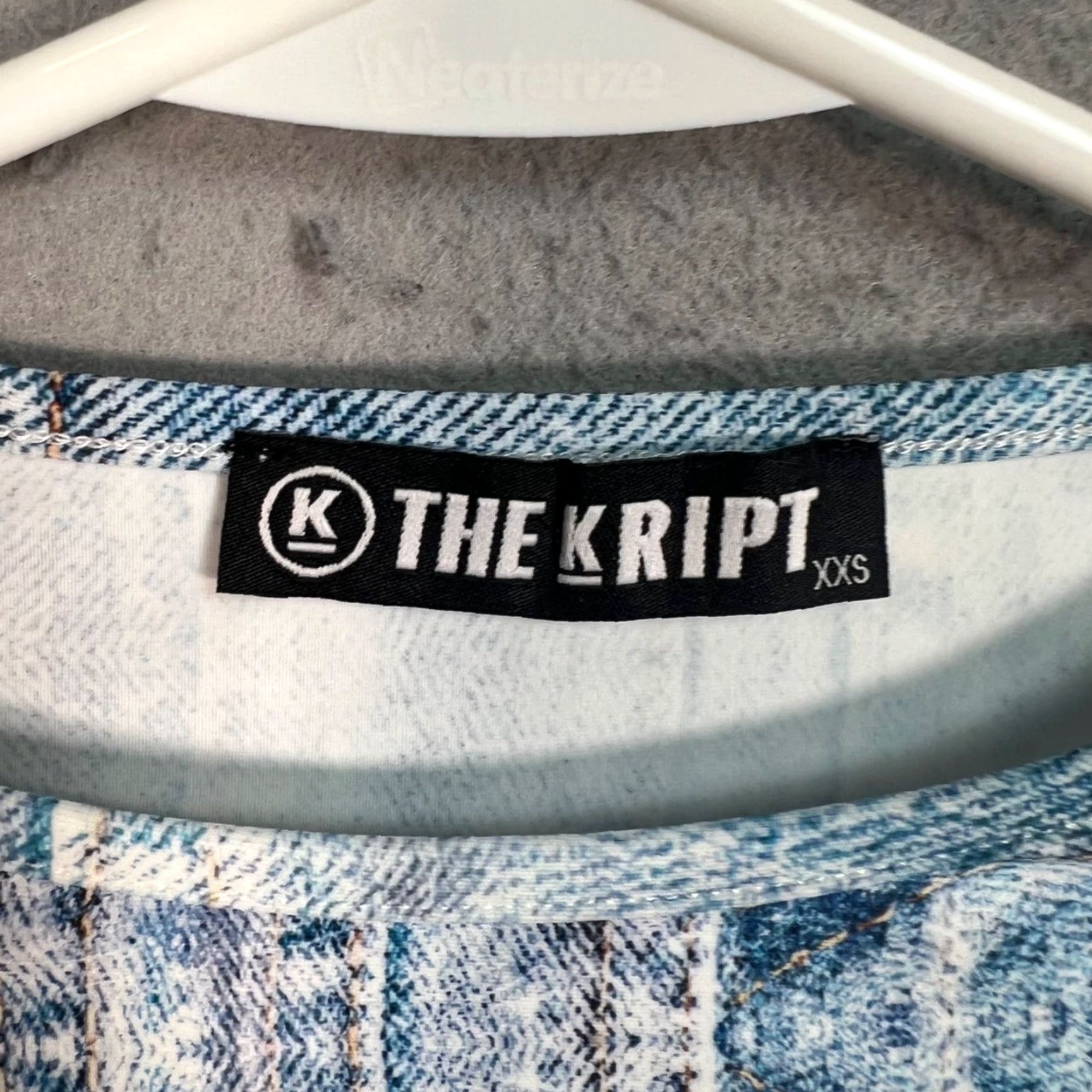 THE KRIPT VINTAGE The Kript Top Denim Print Long Sleeve Womens XXS Cropped Blue Shirt Size XXS / US 00 / IT 34 - 3 Thumbnail