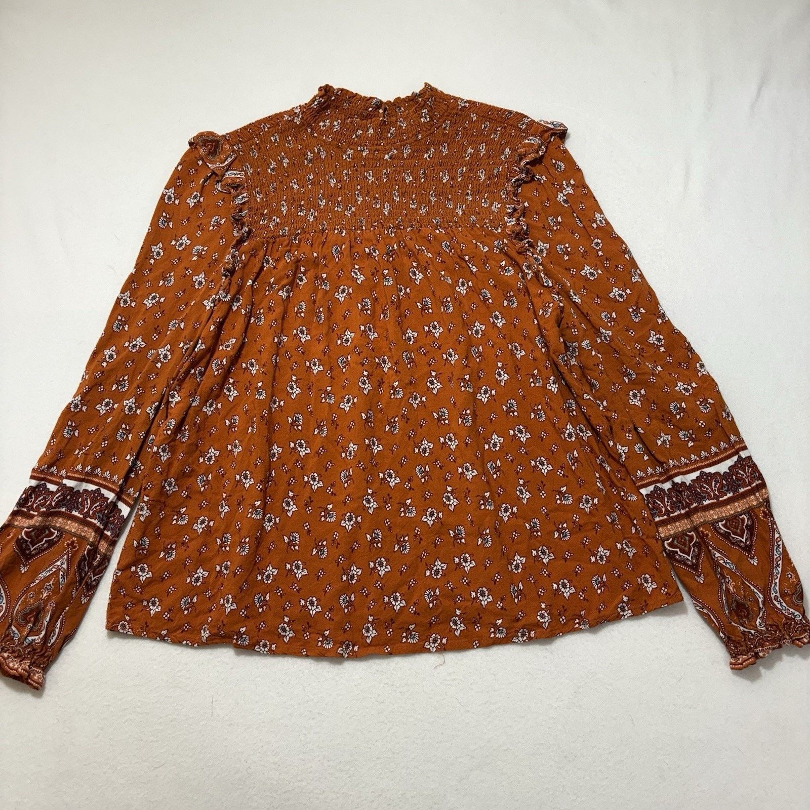 Forever 21 Foreve 21 Medium Smocked Boho Top Orange Floral Blouse Size M / US 6-8 / IT 42-44 - 1 Thumbnail