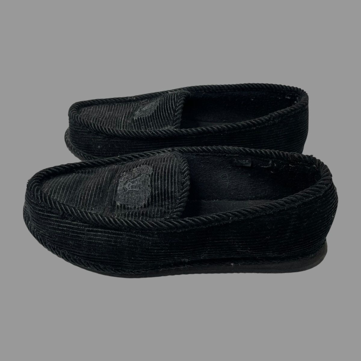 Lugz × Vintage Vintage 90s lugs crest logo corduroy slip on loafers Size US 10 / EU 43 - 3 Thumbnail