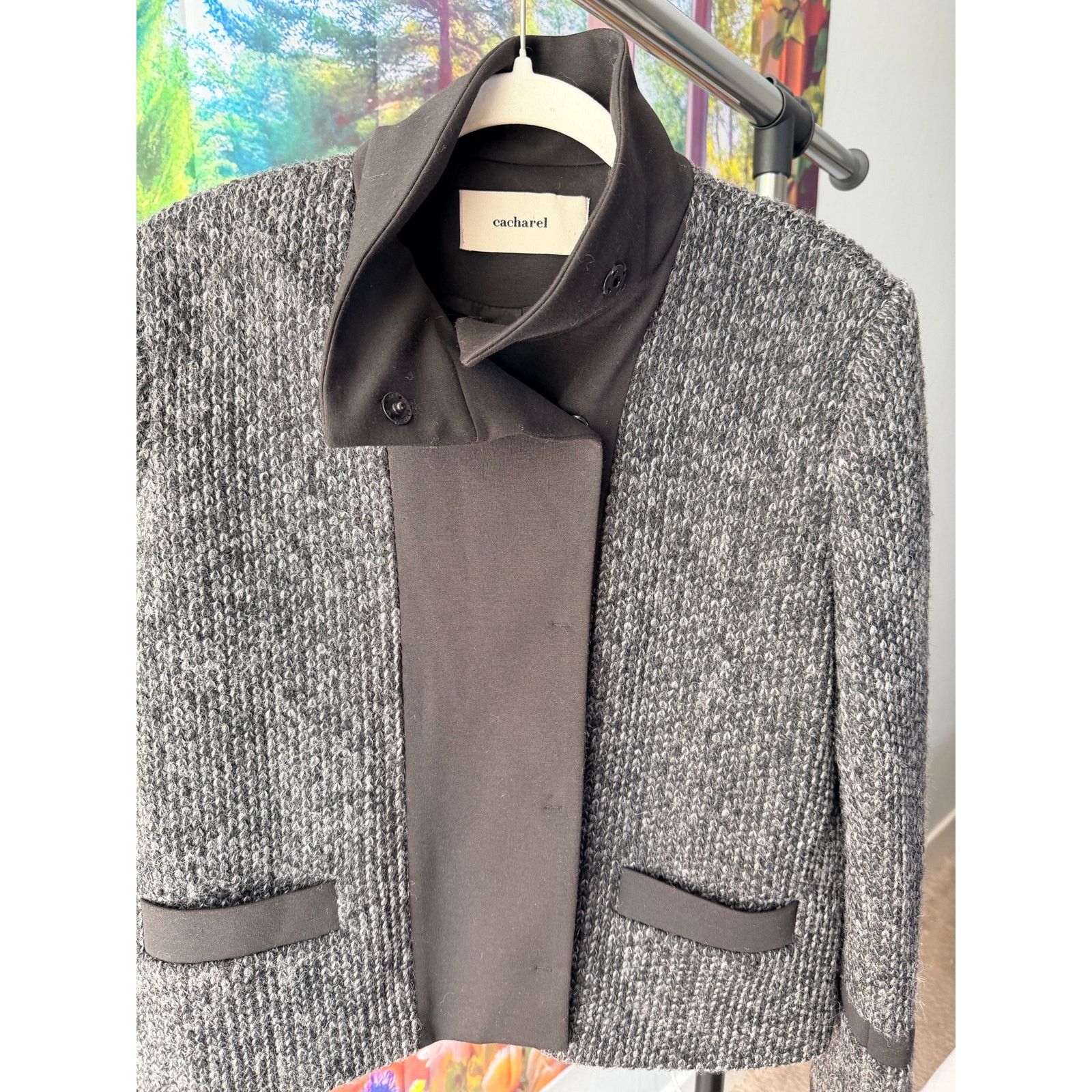 Cacharel 0233 Cacharel Grey Wool Boucle Blazer Size 42 / US 10 Size L / US 10 / IT 46 - 2 Thumbnail