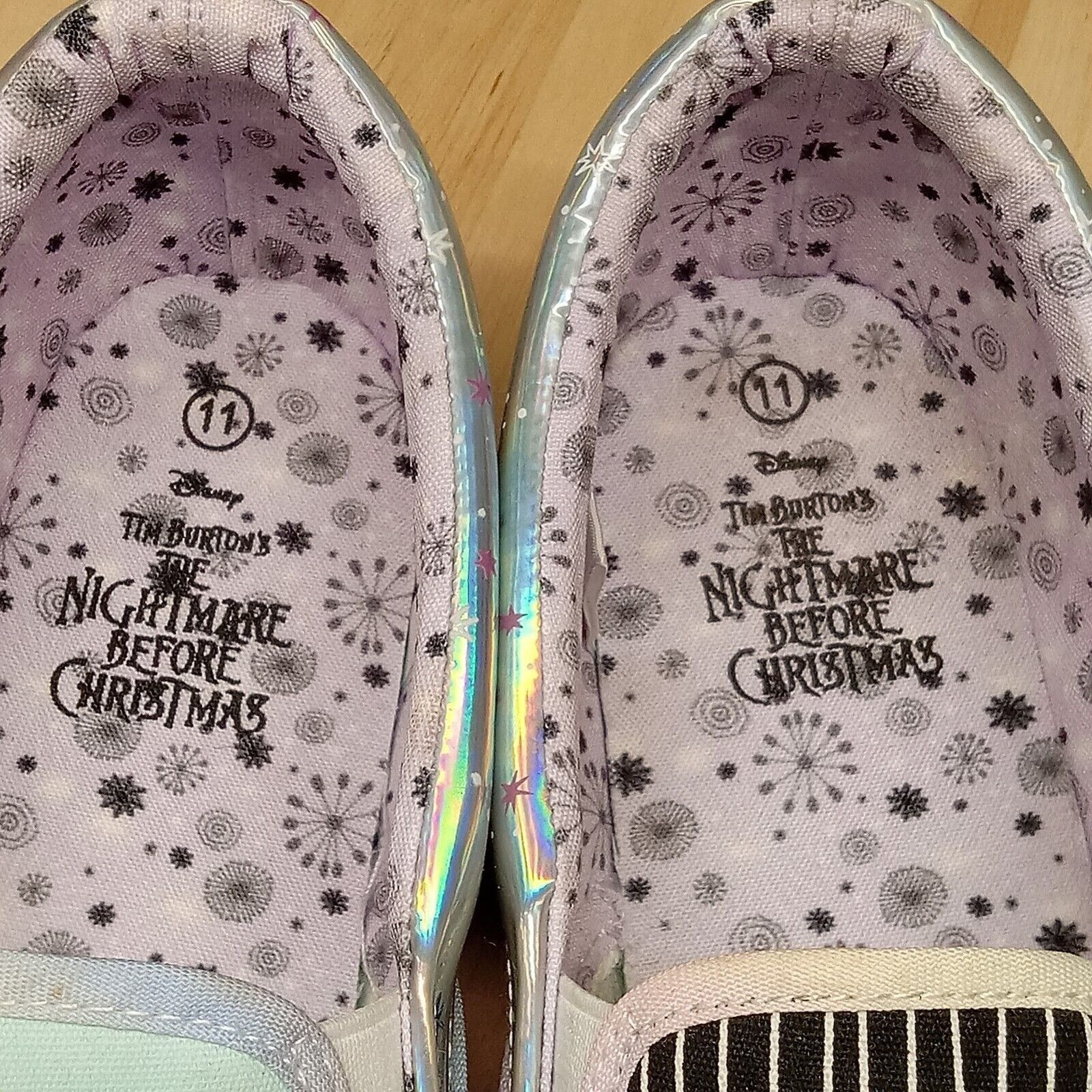 Disney Disney Nightmare Before Christmas Sneakers 11 Canvas Slip On Size US 11 / EU 44 - 4 Thumbnail