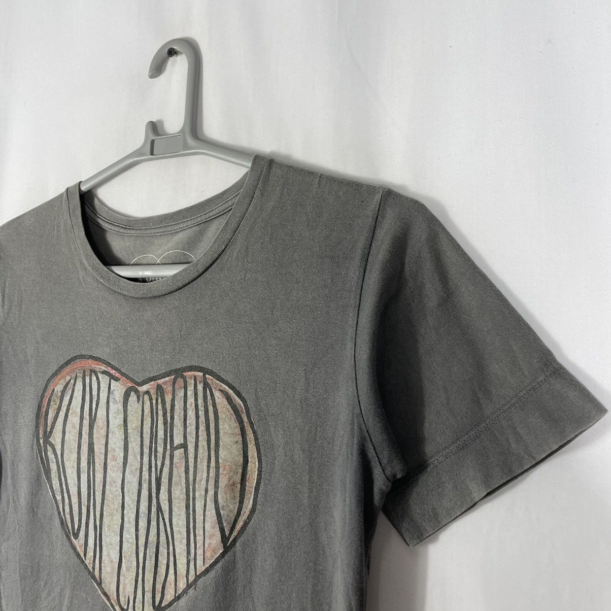 Band Tees × Nirvana 🔥Rare🔥2013 Kurt Cobain Love The End Of Music Sun Faded Tee Size US S / EU 44-46 / 1 - 8 Thumbnail