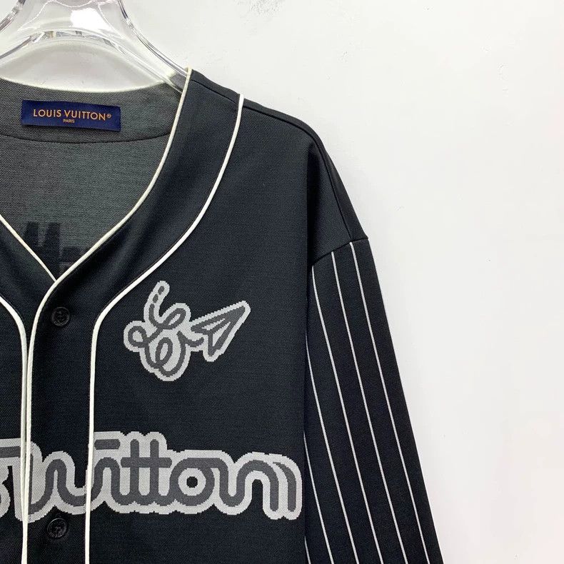 Louis Vuitton Louis Vuitton Black striped logo monogram embroidered sing Size US XL / EU 56 / 4 - 3 Thumbnail