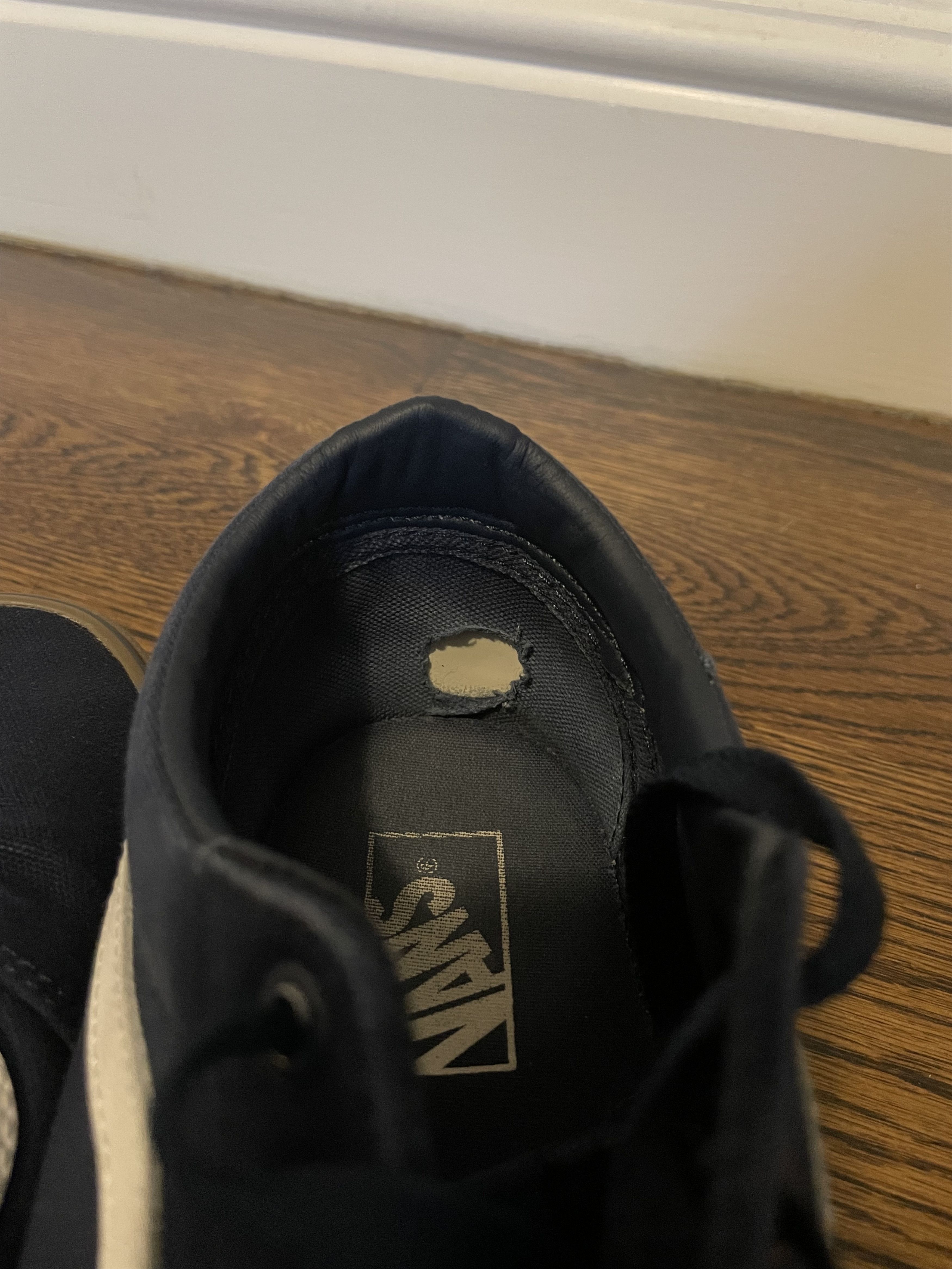 Vans Vans Skate Shoes – Size 10.5 – Classic Style – Light Wear Size US 10.5 / EU 43-44 - 6 Thumbnail