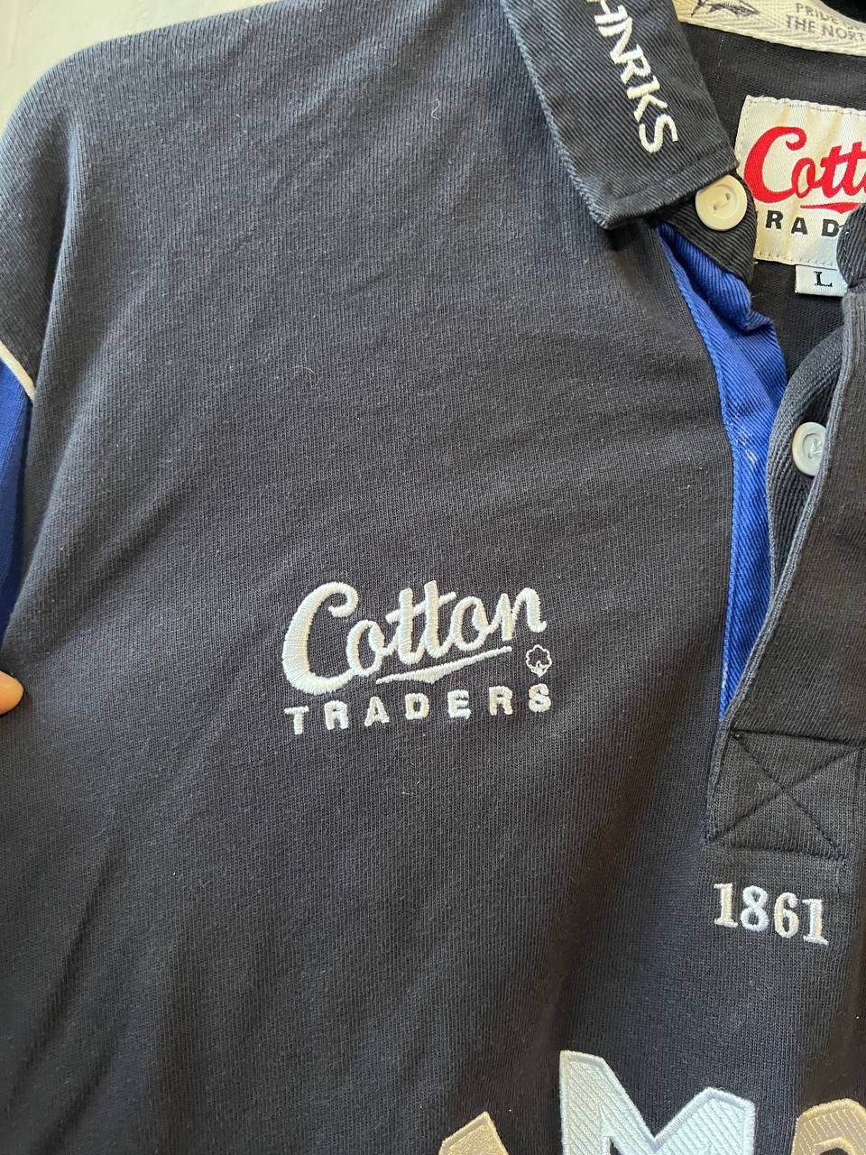 Cotton Traders 2003 SHARKS RFC RUGBY UNION JERSEY SHIRT COTTON TRADERS SZ L Size US L / EU 52-54 / 3 - 5 Thumbnail
