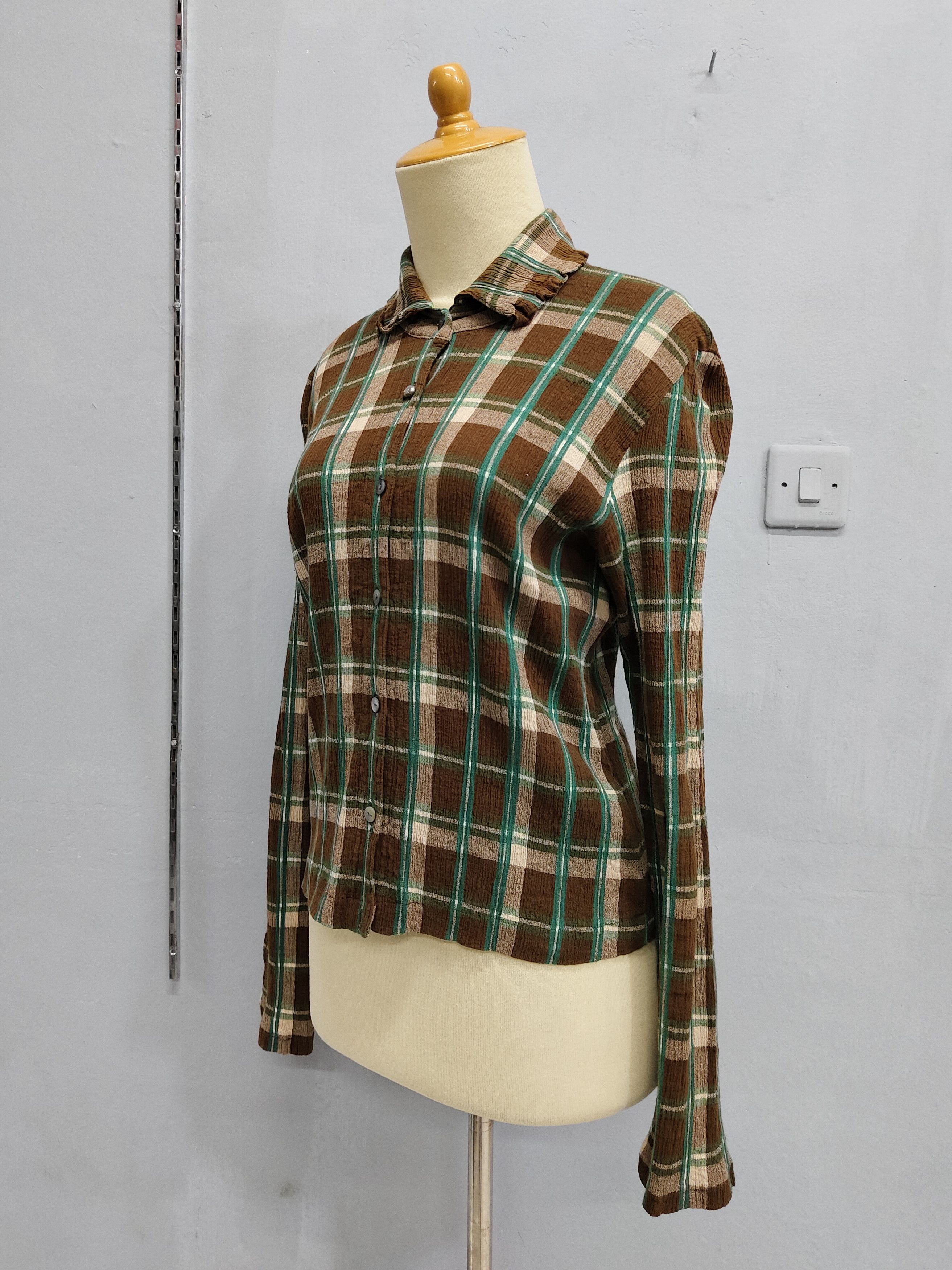 Tsumori Chisato Tsumori Chisato🇯🇵 Pin Button Detail Plaid Pleated Blouses Size M / US 6-8 / IT 42-44 - 2 Thumbnail