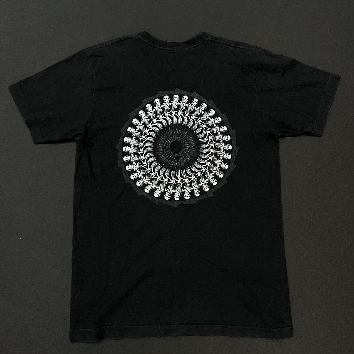 T-shirt MINUTIA Cthulhu Yellow Sea Urchin - Taille 2XL - Occasion Très Bon État - Style Skate
