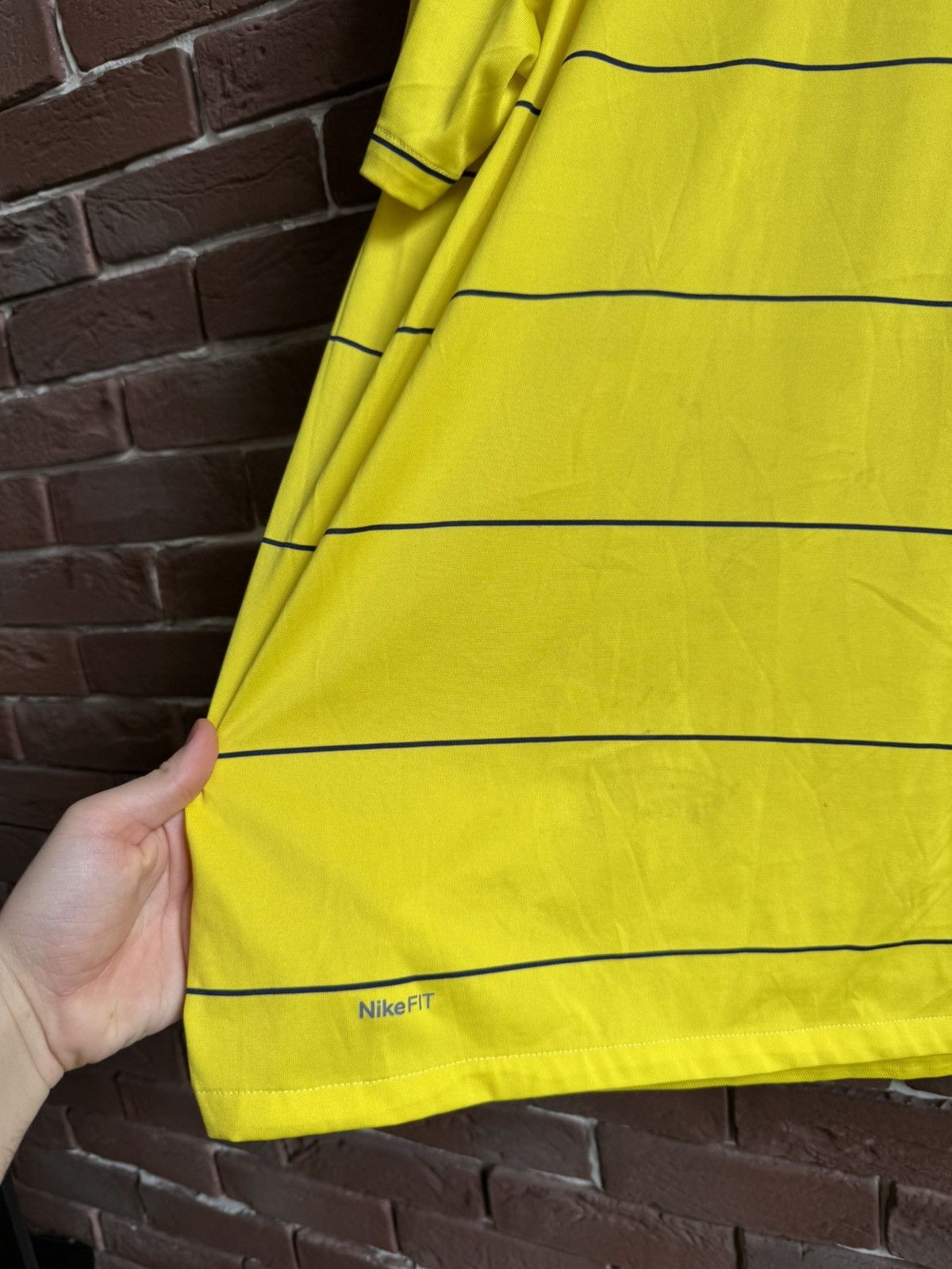 Nike BARCELONA Nike 2008/2009 FOOTBALL SHIRT JERSEY Large yellow Size US L / EU 52-54 / 3 - 6 Thumbnail