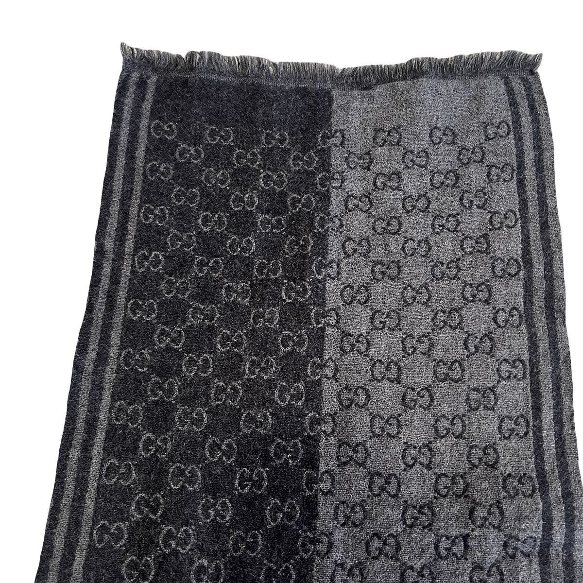 Gucci GUCCI GG Monogram Bicolor Wool Scarf Size ONE SIZE - 2 Thumbnail