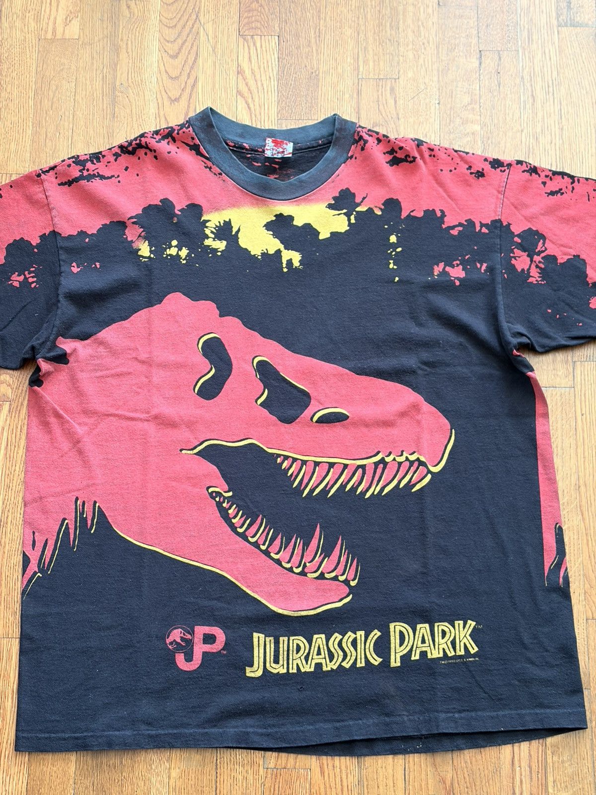 Other 90s vintage Jurassic Park AOP shirt Size US XL / EU 56 / 4 - 1 Thumbnail