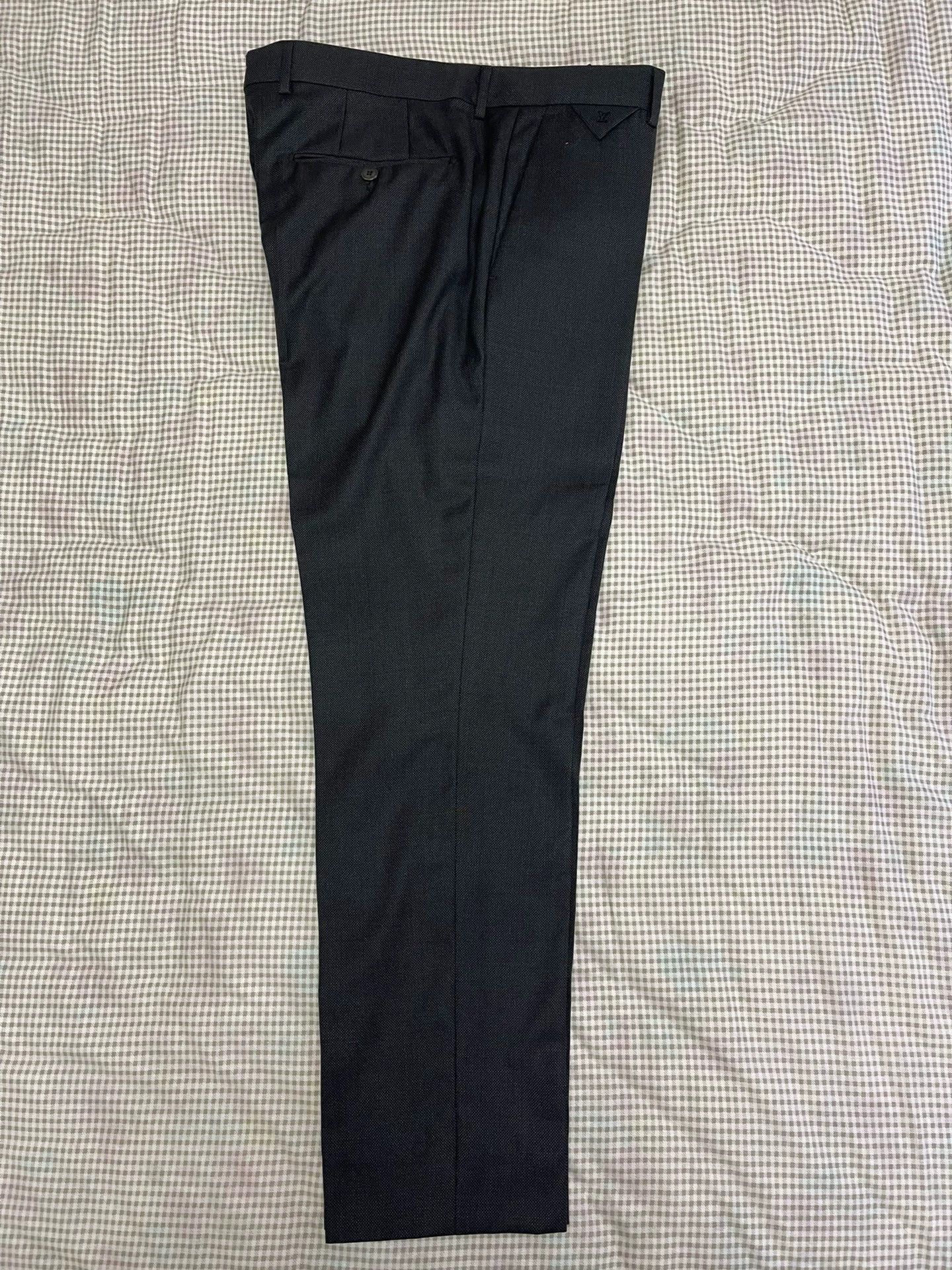 Louis Vuitton Louis Vuitton Charcoal 100% Wool Blazer Men's 52, NWT Size 52R - 8 Thumbnail
