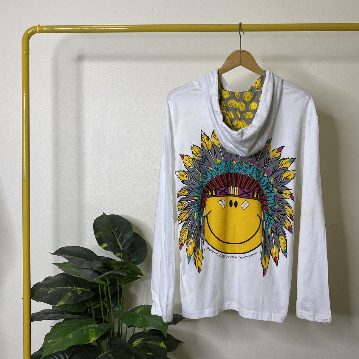 Chocolate × Vintage Vintage Chocolate Skateboard Smiley Apache Hooded LS Tee Size US M / EU 48-50 / 2 - 1 Thumbnail
