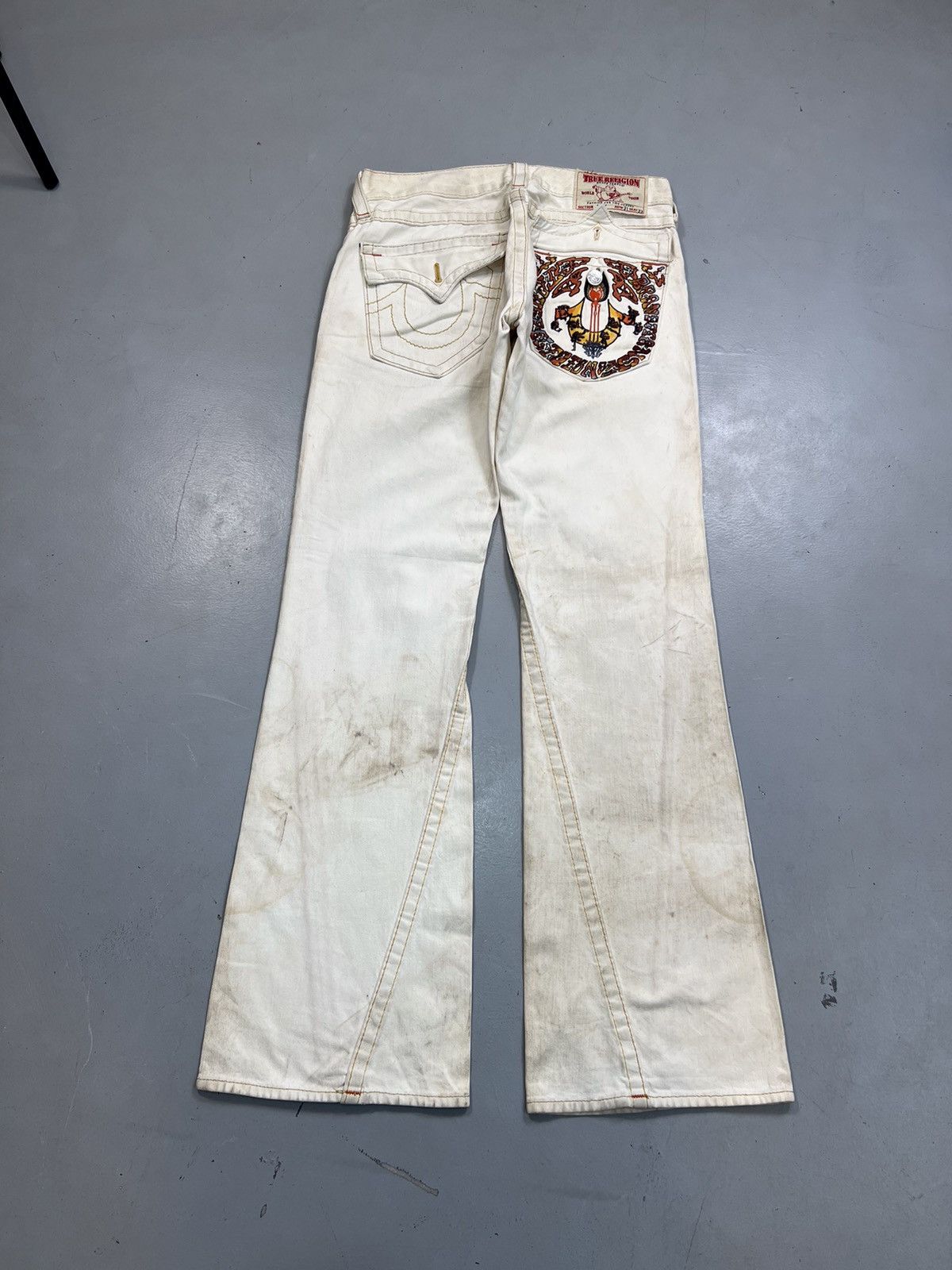 True Religion Vintage true religion flowers embroidered denim Size US 34 / EU 50 - 1 Thumbnail