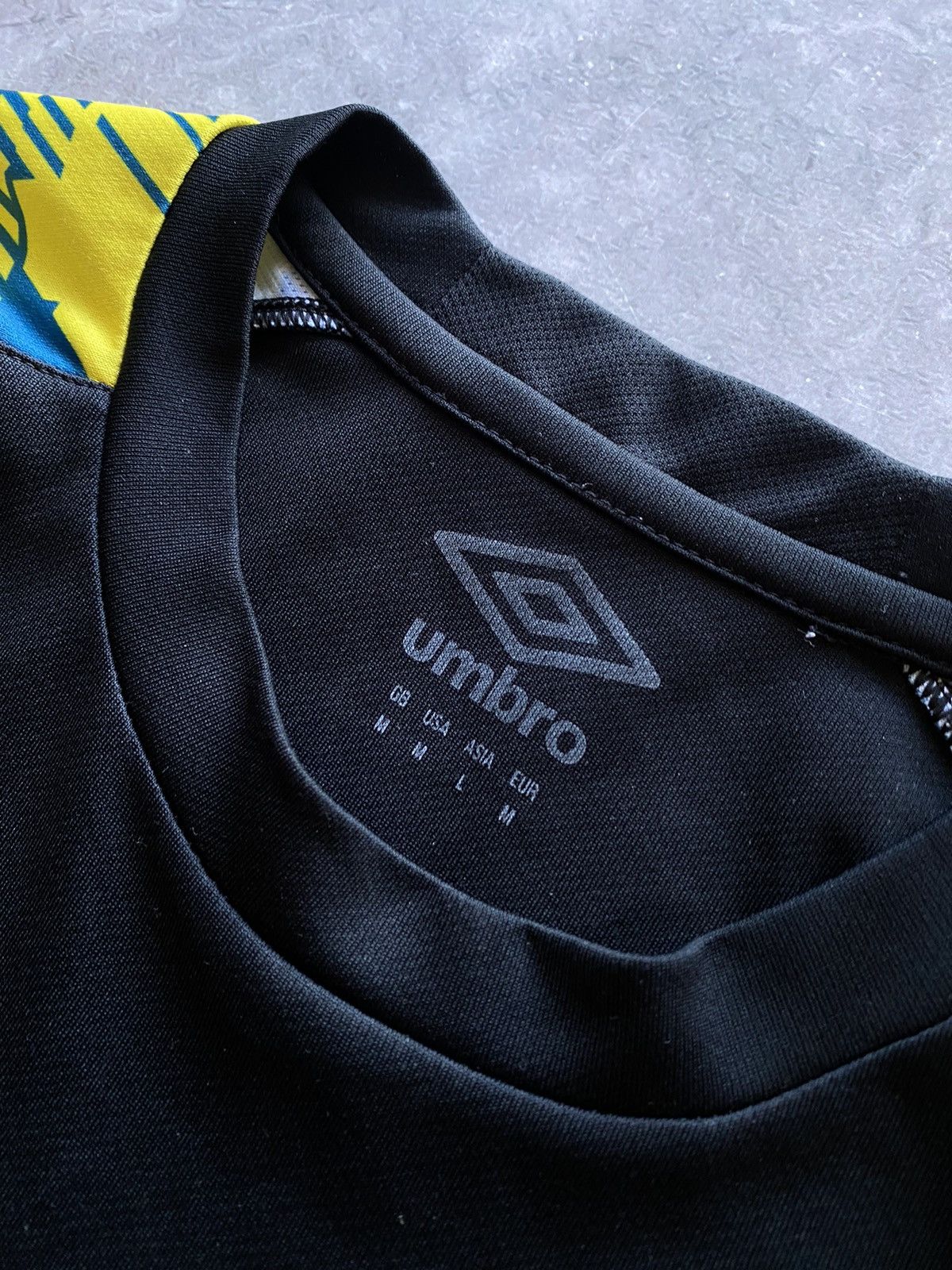 Umbro AFC Bournemouth Umbro Training Soccer Football Jersey Size US M / EU 48-50 / 2 - 7 Thumbnail