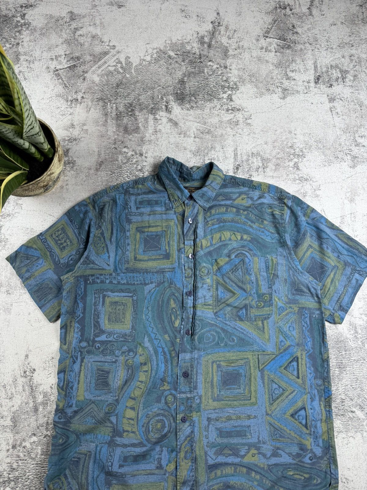 Vintage Mark Spencer St. Michael Men’s Large Abstract Hawaii Silk Button Shirt T Shirt Size US L / EU 52-54 / 3 - 4 Thumbnail