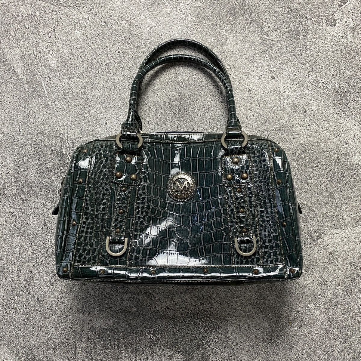 Japanese Brand 2000s Glossy Croc Pattern Structured Handbag Size ONE SIZE - 1 Thumbnail