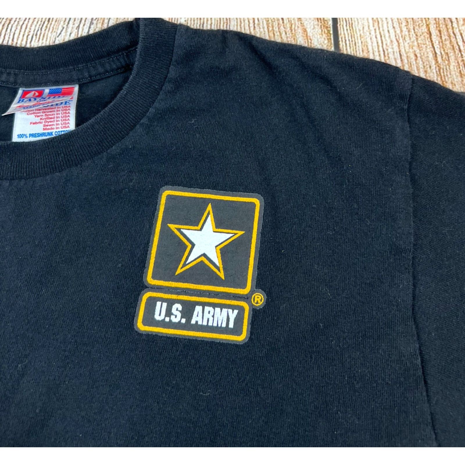 Vintage VINTAGE Bayside US ARMY Black T Shirt Small Men Crew Neck Short Sleeve Regular Logo USA Military Size US S / EU 44-46 / 1 - 5 Thumbnail