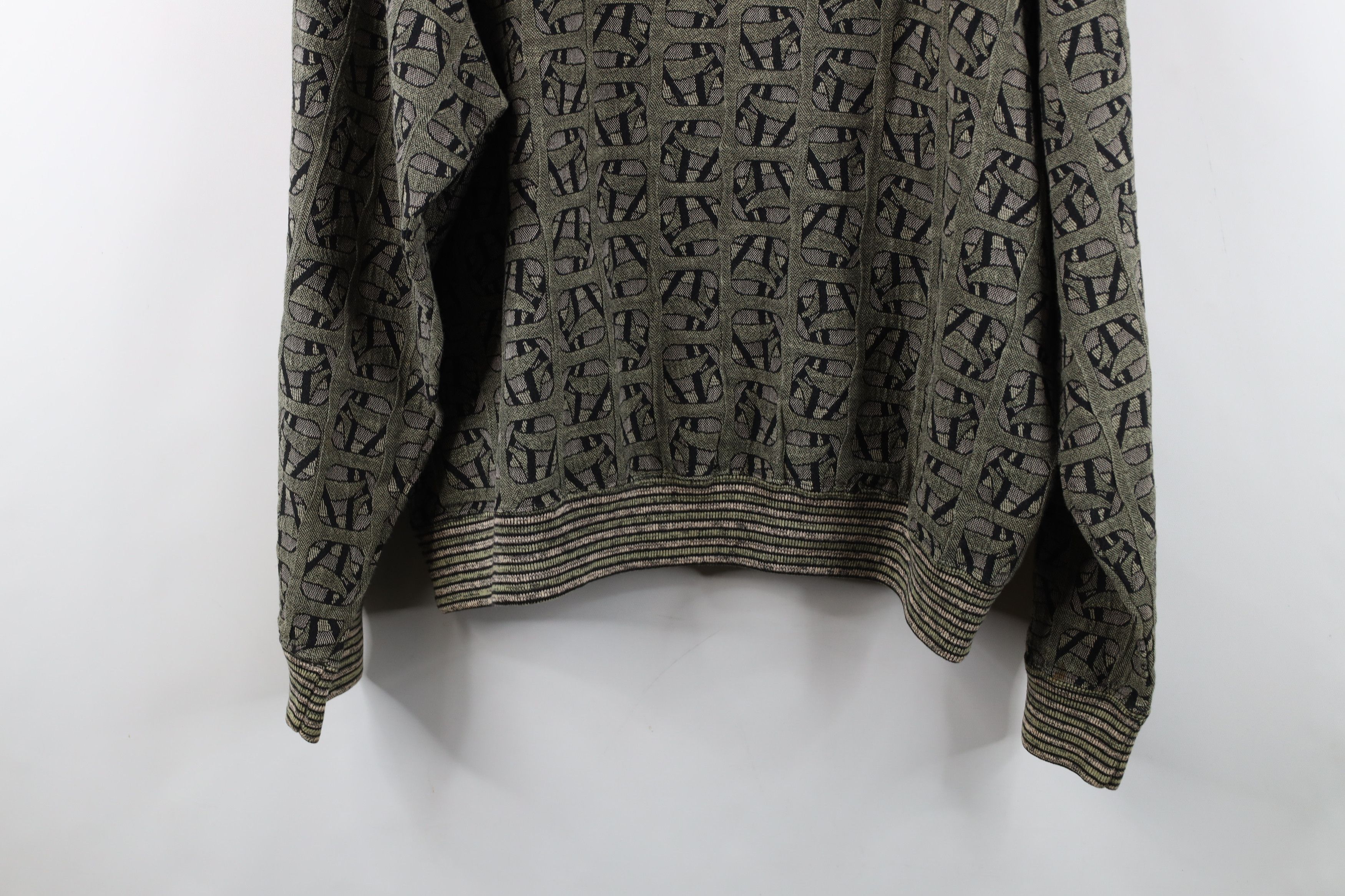 Vintage Vintage 90s Streetwear Geometric Lightweight Knit Sweater Size L / US 10 / IT 46 - 14 Thumbnail