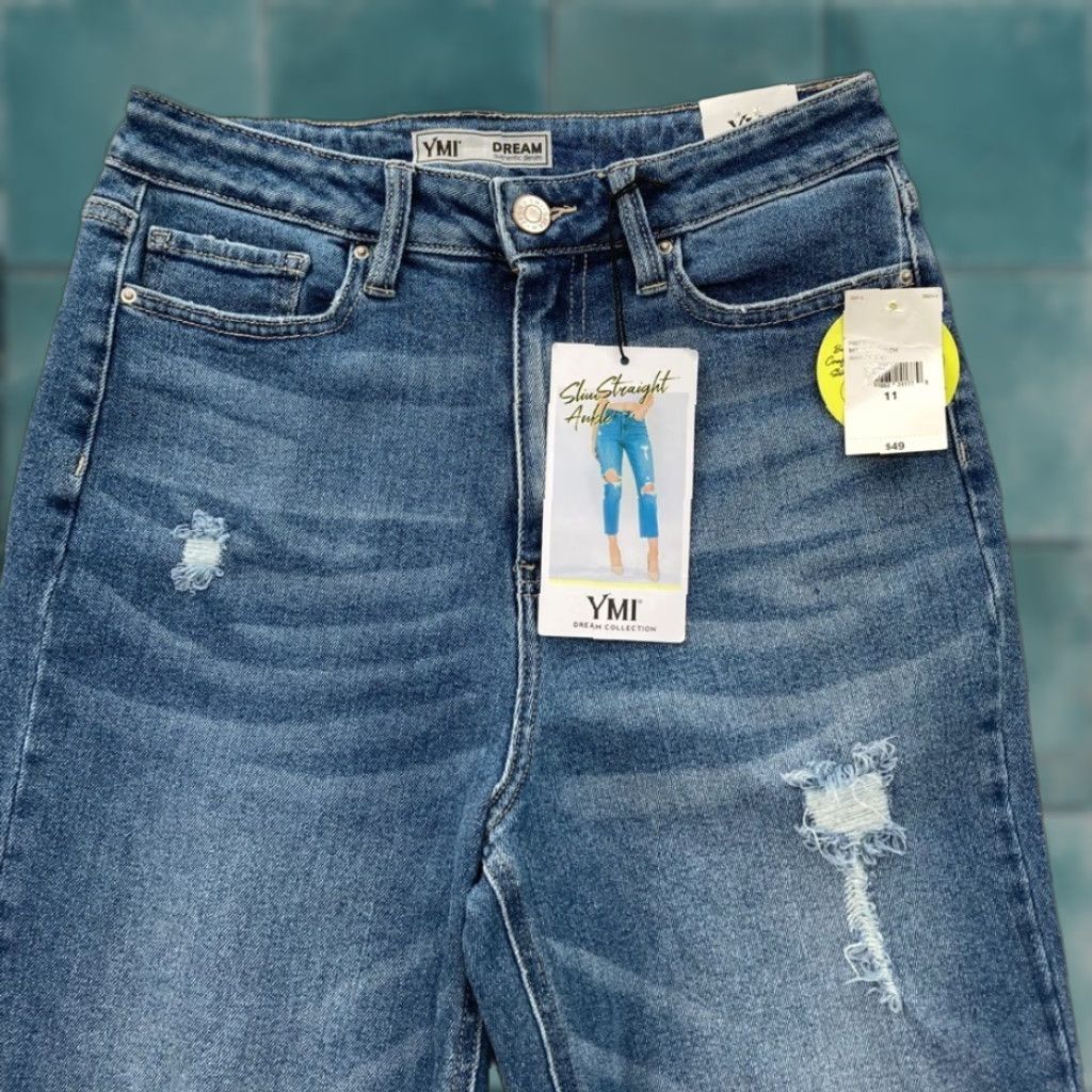 Vintage YMI Jeans Dream Collection Women's 11/30 Slim Straight Ankle Medium Wash Blue Jeans Size 32" / US 10 / IT 46 - 1 Thumbnail
