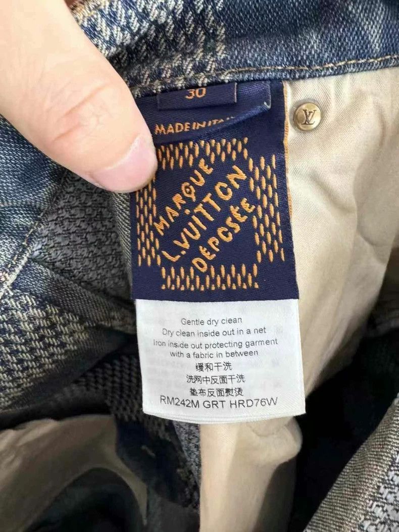 Louis Vuitton Louis Vuitton 24 new Philippine don do old chess-2507 Size US 30 / EU 46 - 4 Thumbnail