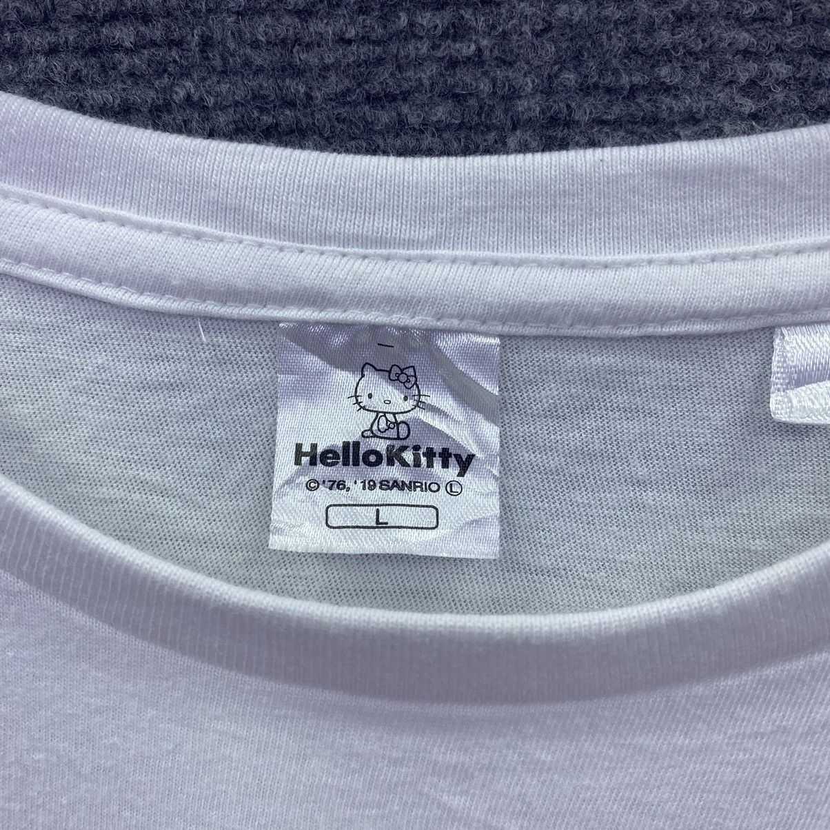 Disney Hello Kitty Tshirt Croptop Size L / US 10 / IT 46 - 3 Thumbnail