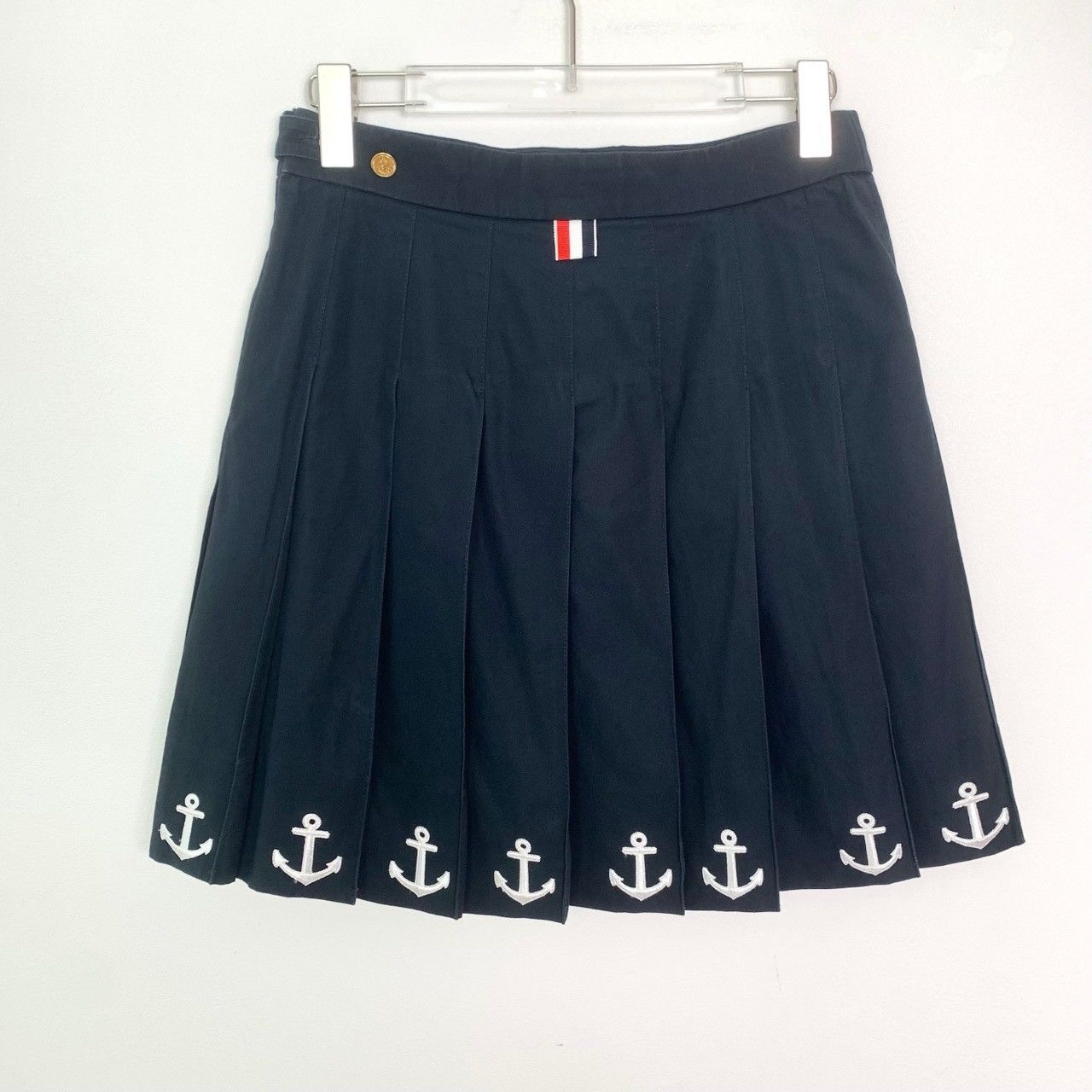 Thom Browne Thom Browne Anchor Embroidered Pleated Mini Skirt K26WX Size 27" / US 4 / IT 40 - 2 Thumbnail