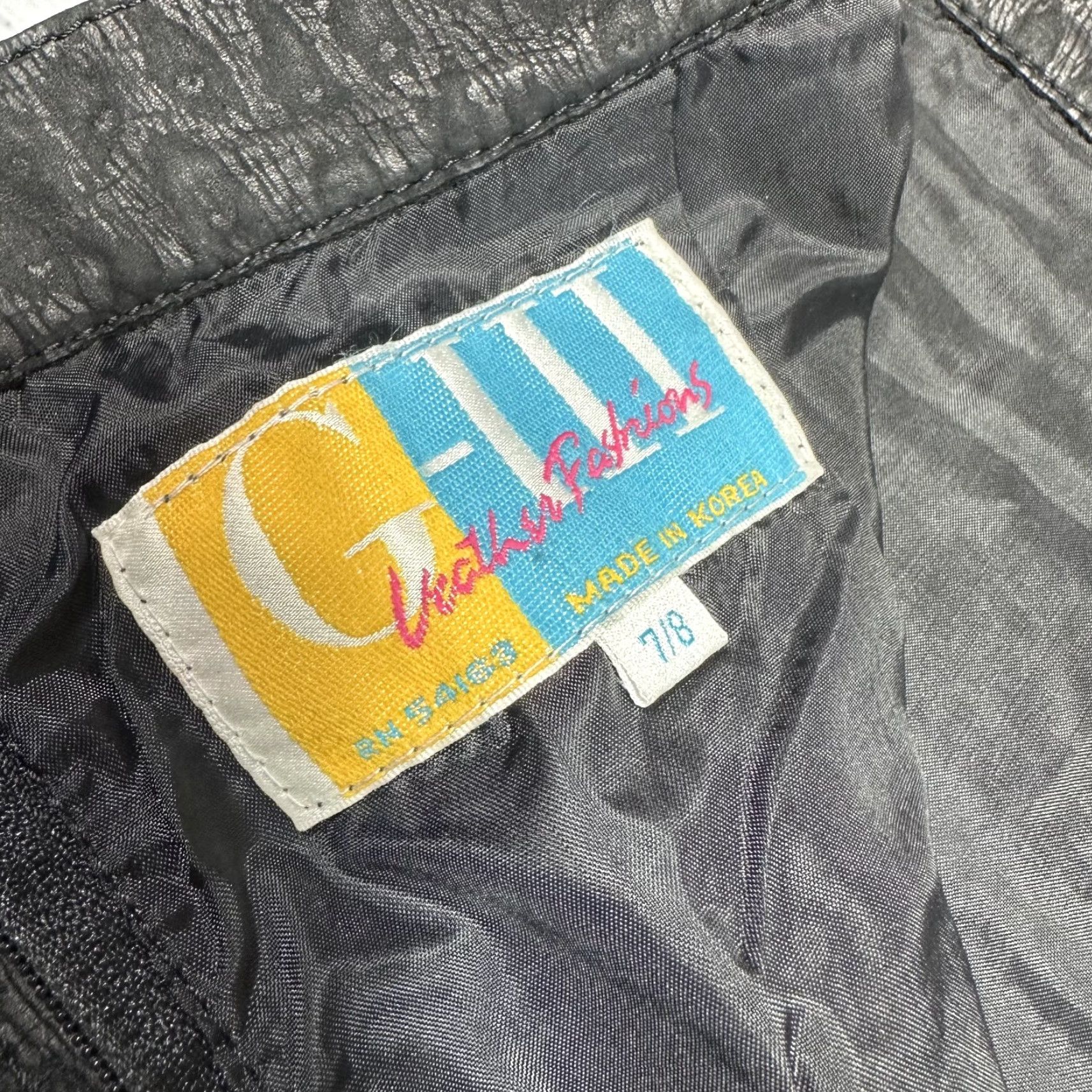 G-III G-III Black Leather Straight Pencil Skirt Knee Length Lined Sz 7/8 Womens Regular Capstone: None Size 28" / US 6 / IT 42 - 4 Thumbnail