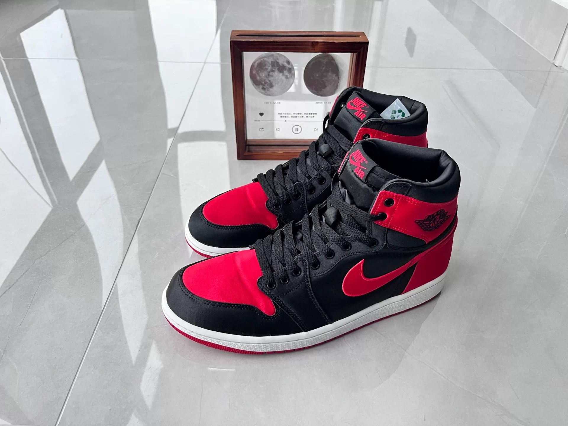 Nike Nike AJ1 Black Lowtop Sneakers 11 Men Size US 11 / EU 44 - 1 Thumbnail