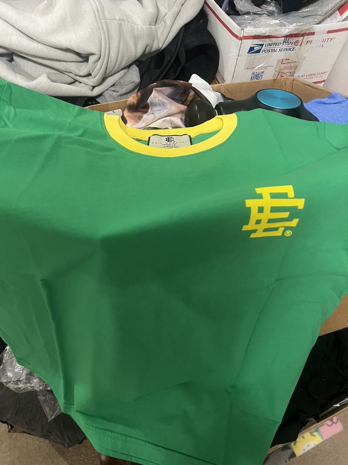 Eric Emanuel Eric Emanuel green & yellow ringer tee shirt large Size US L / EU 52-54 / 3 - 2 Thumbnail