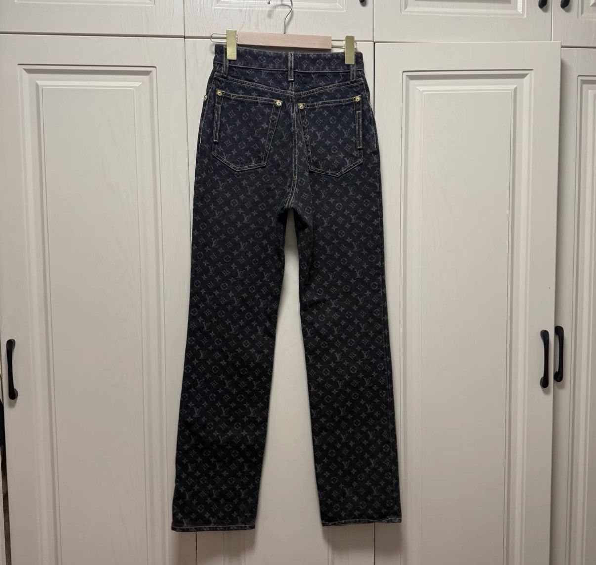 Louis Vuitton Louis Vuitton Allover Monogram Print Jeans K52 Size US 32 / EU 48 - 2 Thumbnail