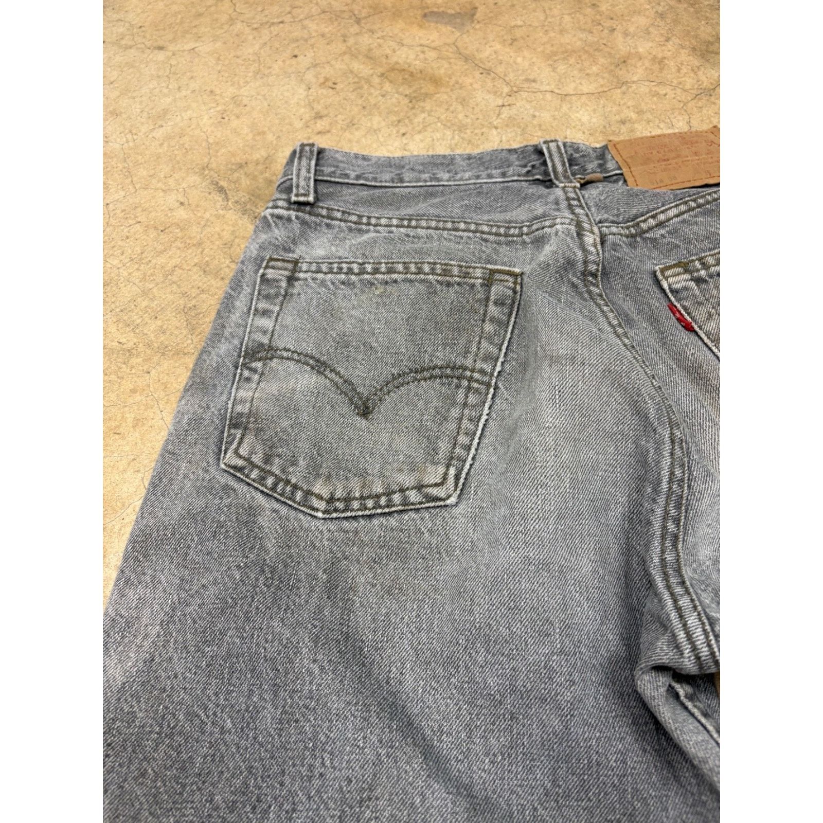 Levi's VTG Levi’s 518 Gray Dark Wash 90s Straight Jeans UK Made Size US 30 / EU 46 - 11 Thumbnail