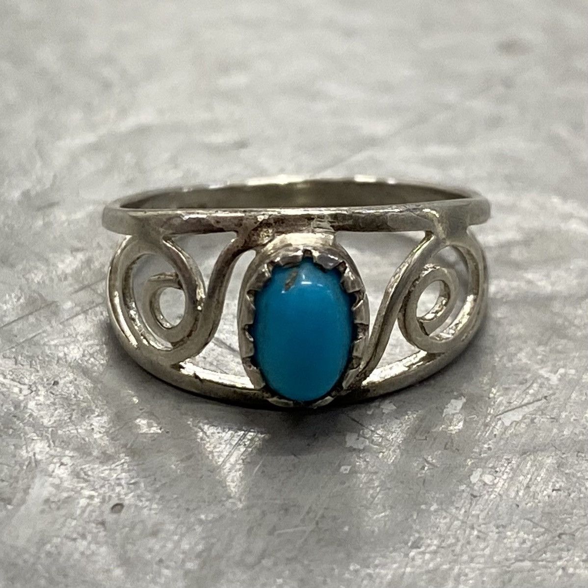 Kapital × Vintage Vtg 60s 70s Sterling Silver Turquoise Navajo Swirl Ring Size ONE SIZE - 1 Thumbnail