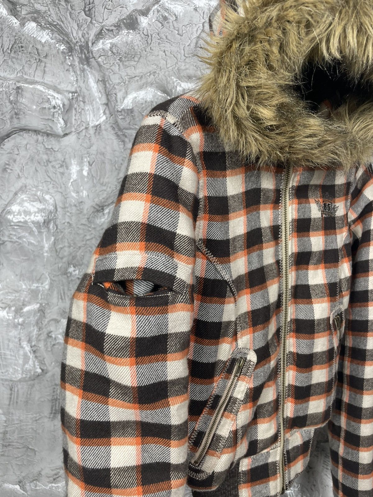 If Six Was Nine × Japanese Brand × Le Grande Bleu (L.G.B.) 2000s Vintage Y2K Fur Cropped Bomber Jacket Size US S / EU 44-46 / 1 - 7 Thumbnail