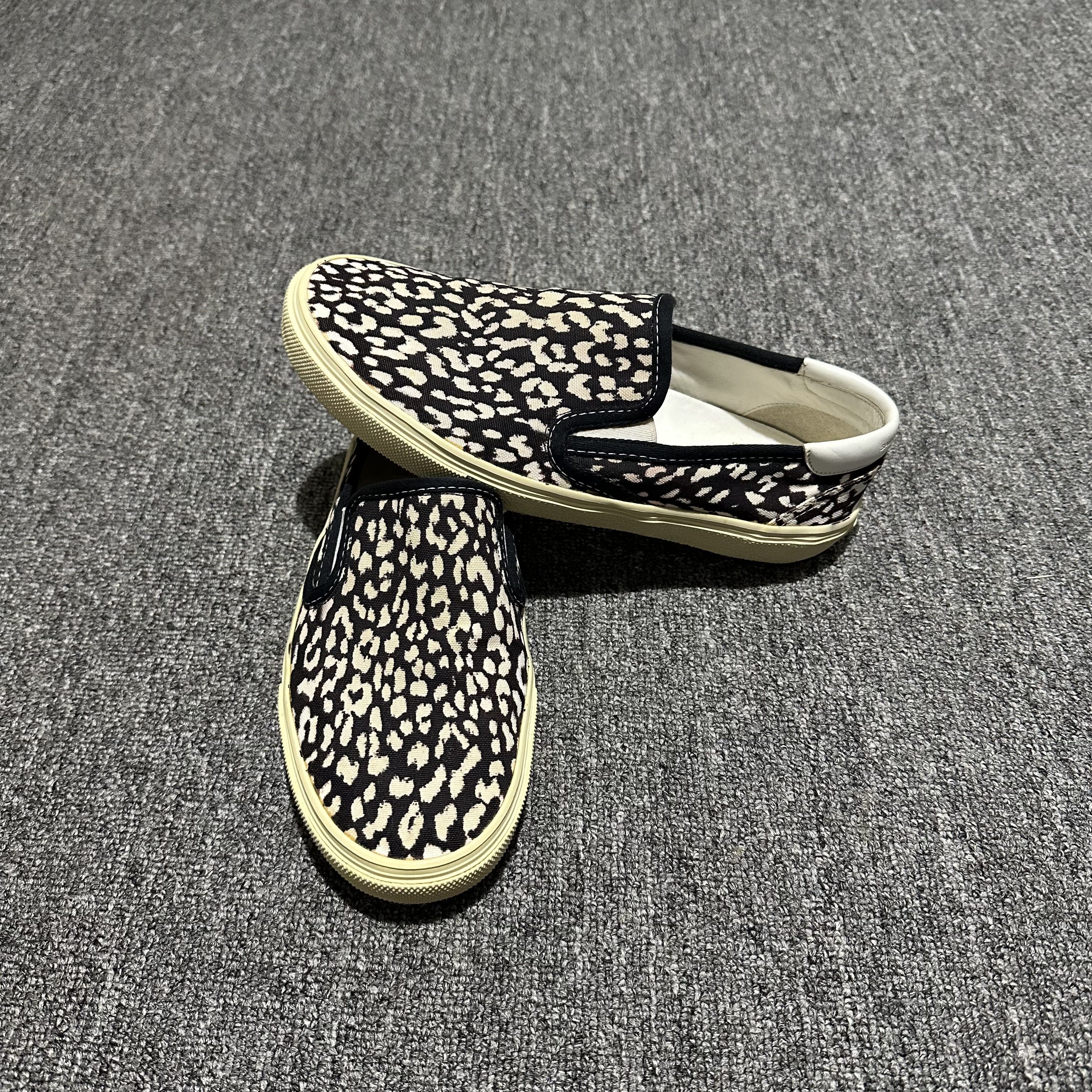 Saint Laurent Paris Saint Laurent Babycat Skate Slip On Shoes Size US 7 / EU 40 - 4 Thumbnail