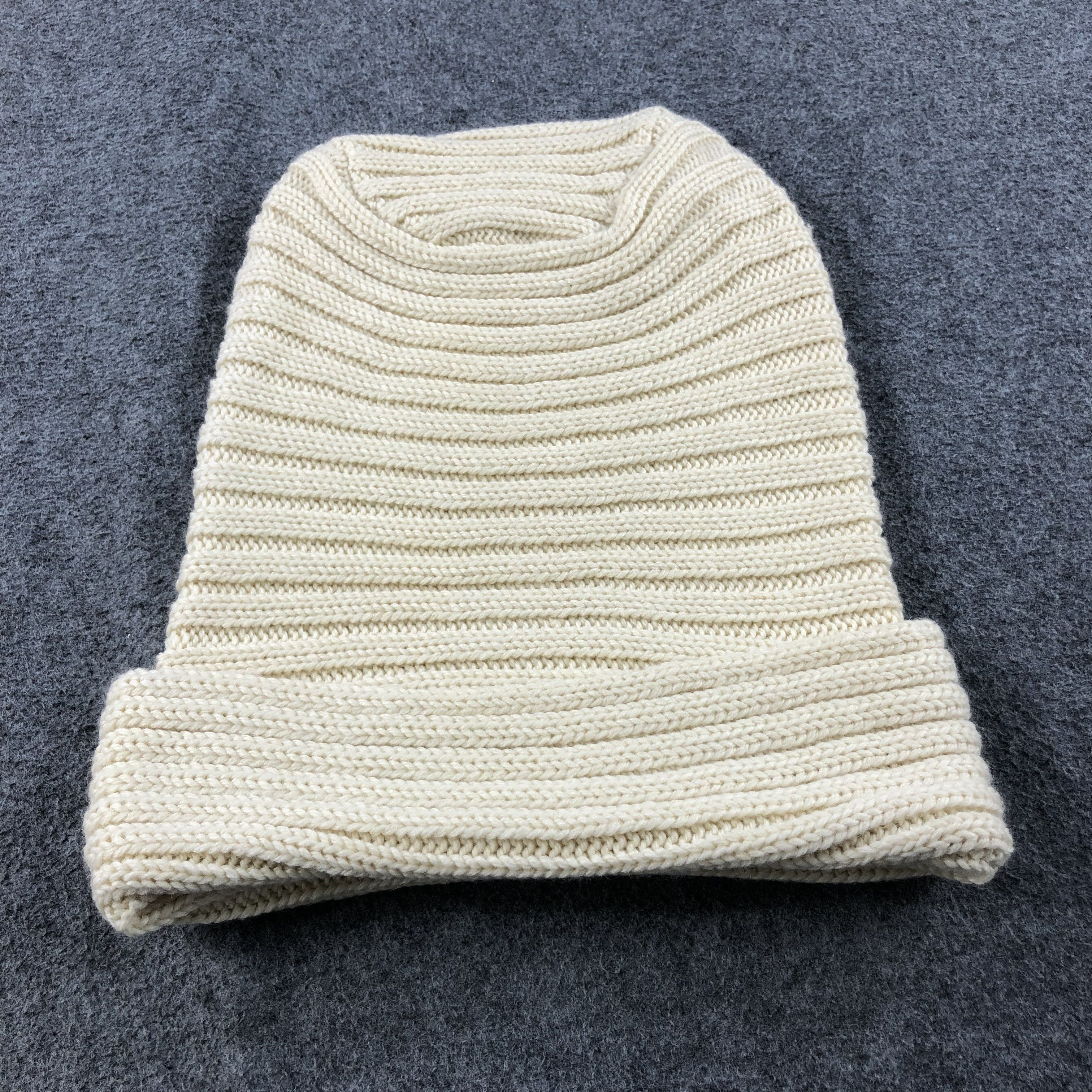 Uniqlo Unknown Uniqlo Wool Beanie Snowcap Snow Hat B363 Size ONE SIZE - 4 Thumbnail