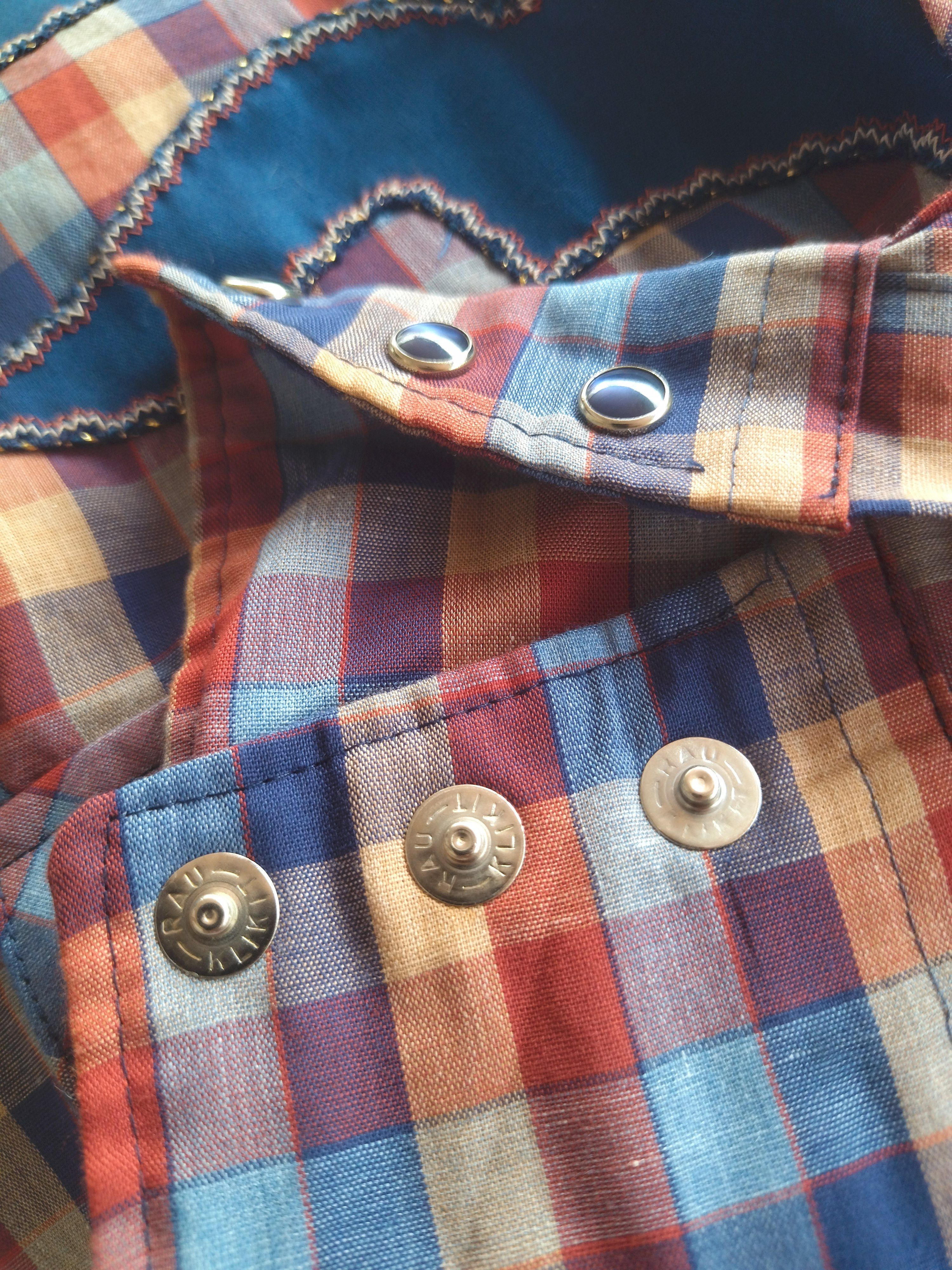 Vintage Vintage 70s Western Shirt Made in USA unbrand Size US S / EU 44-46 / 1 - 11 Thumbnail