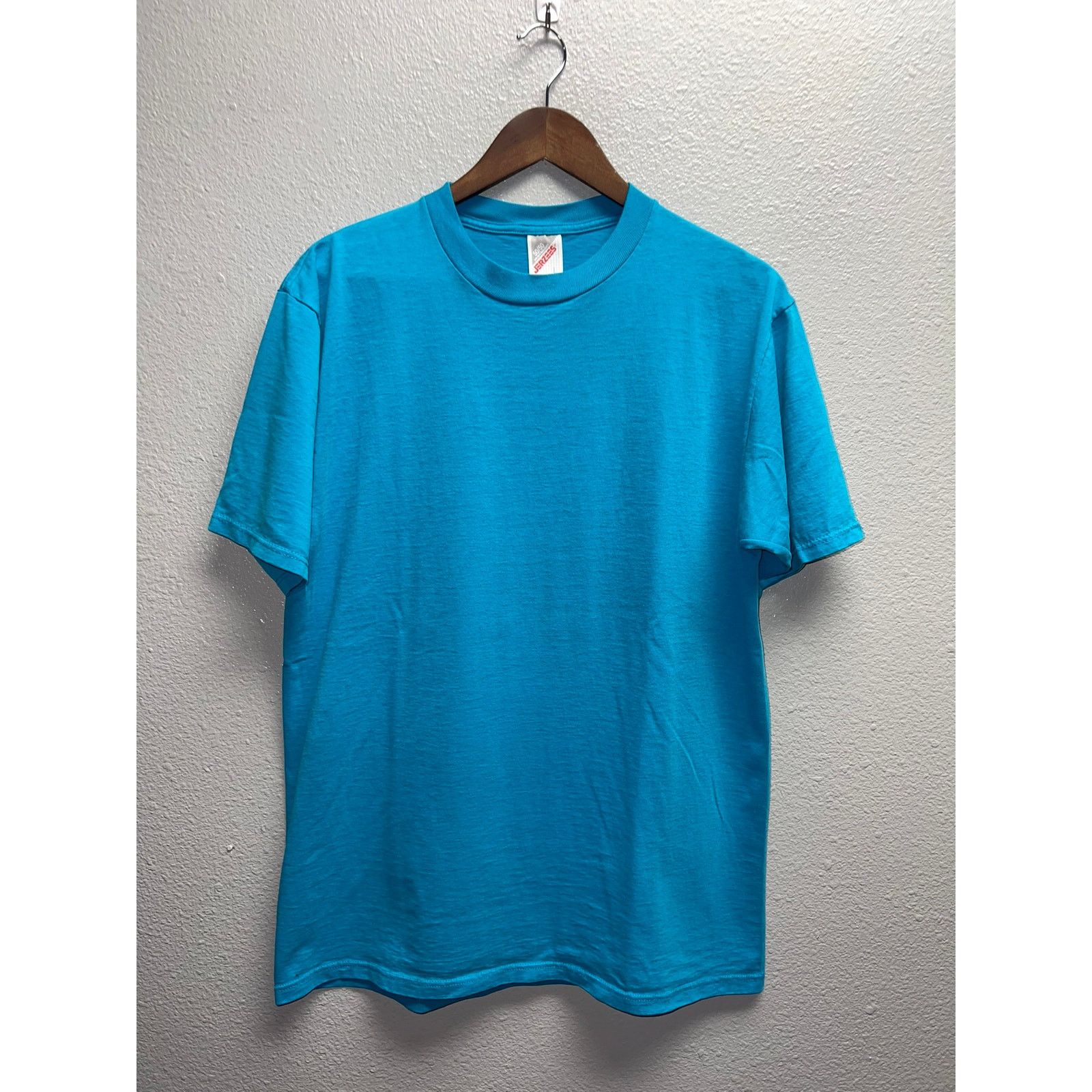 Vintage Vintage Blue Blank Shirt Jerzees USA Made 50/50 Tee 90s L Size US L / EU 52-54 / 3 - 1 Thumbnail