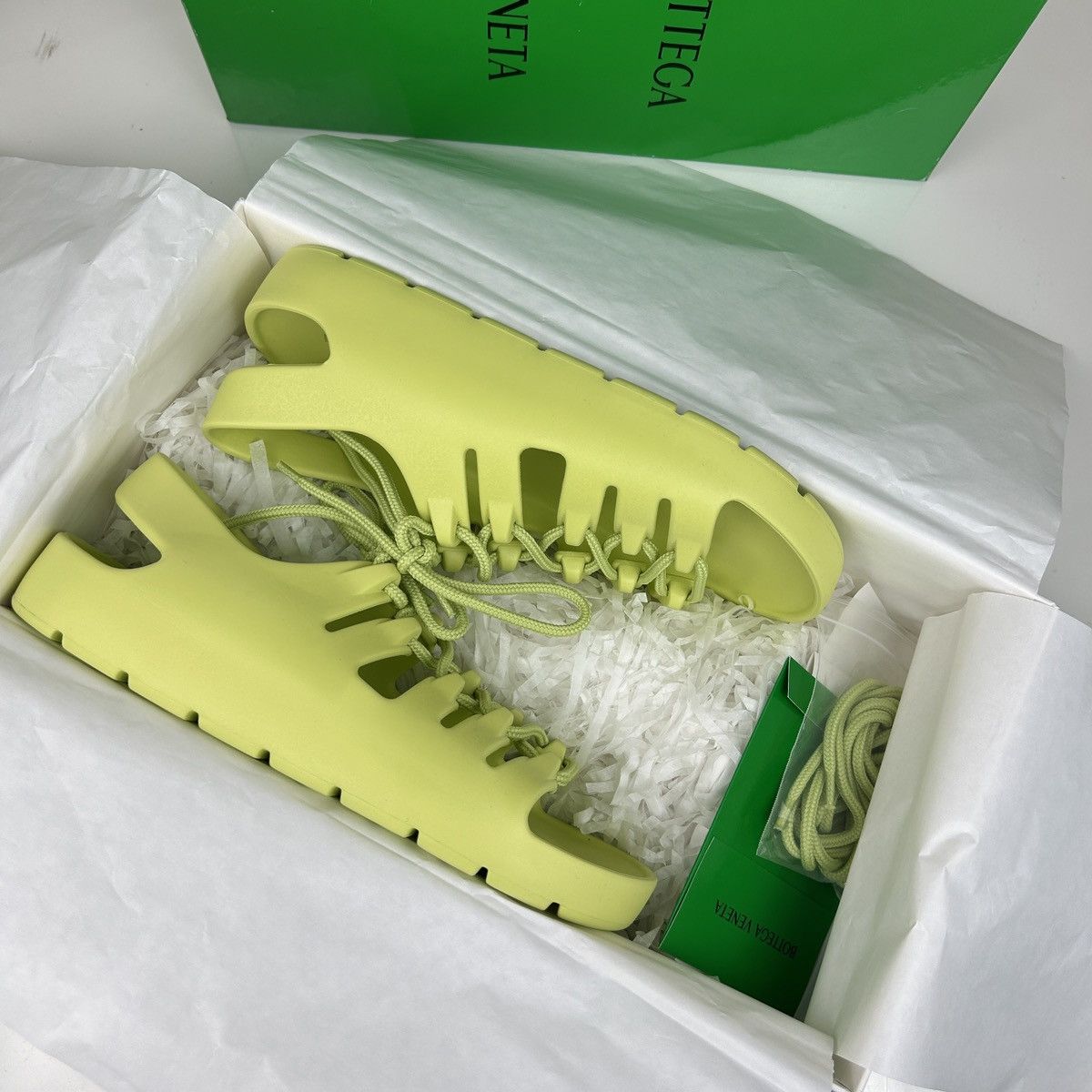 Bottega Veneta Bottega veneta sandal rubber Size US 6.5 / IT 36.5 - 18 Thumbnail