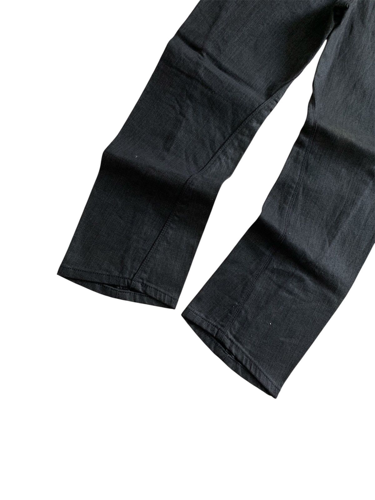 Levi's Vintage Clothing Vintage Levi’s Engineered 1999 Black Coated Jeans Size US 26 / EU 42 - 2 Thumbnail
