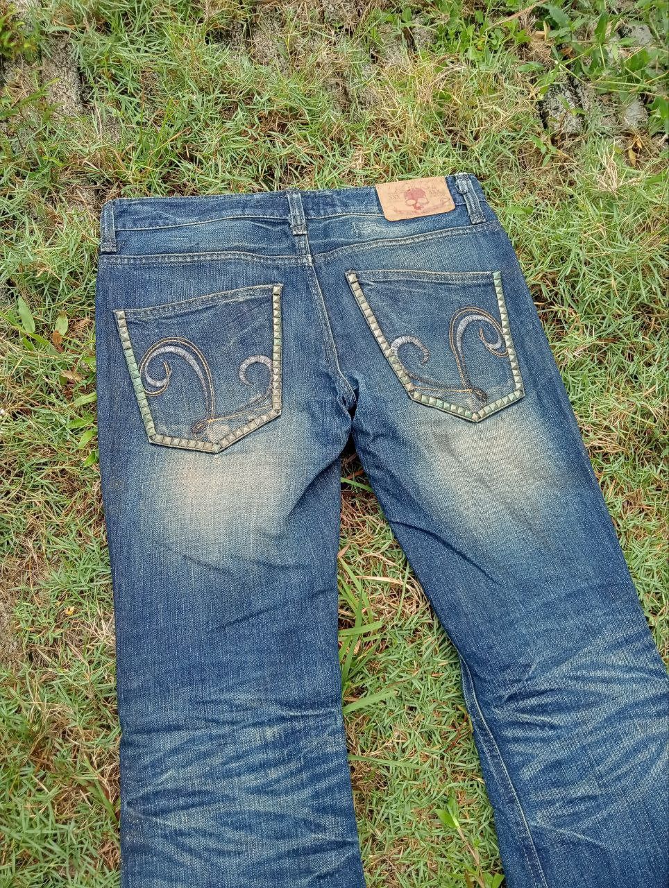 If Six Was Nine Vintage Lagust Flare Studded Distressed Jeans Size US 34 / EU 50 - 4 Thumbnail