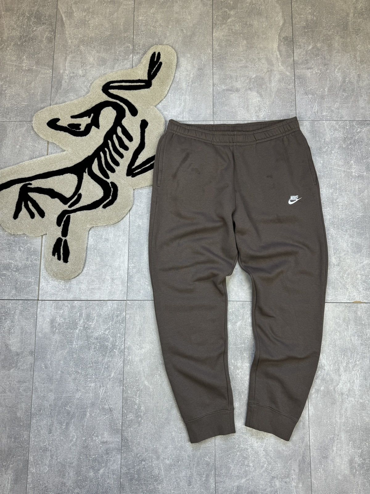 Nike × Vintage Mens Nike swoosh brown sweatpants y2k pants drill Size US 36 / EU 52 - 1 Thumbnail