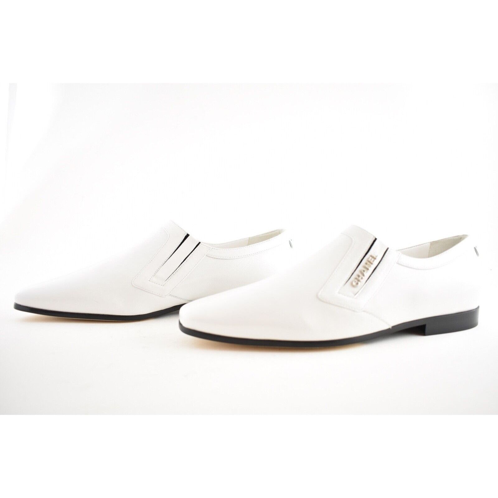 Chanel 18B Crumpled Calf CC Slide Slip On Loafer Moccasin Flat 40.5 Size US 10.5 / IT 40.5 - 8 Thumbnail