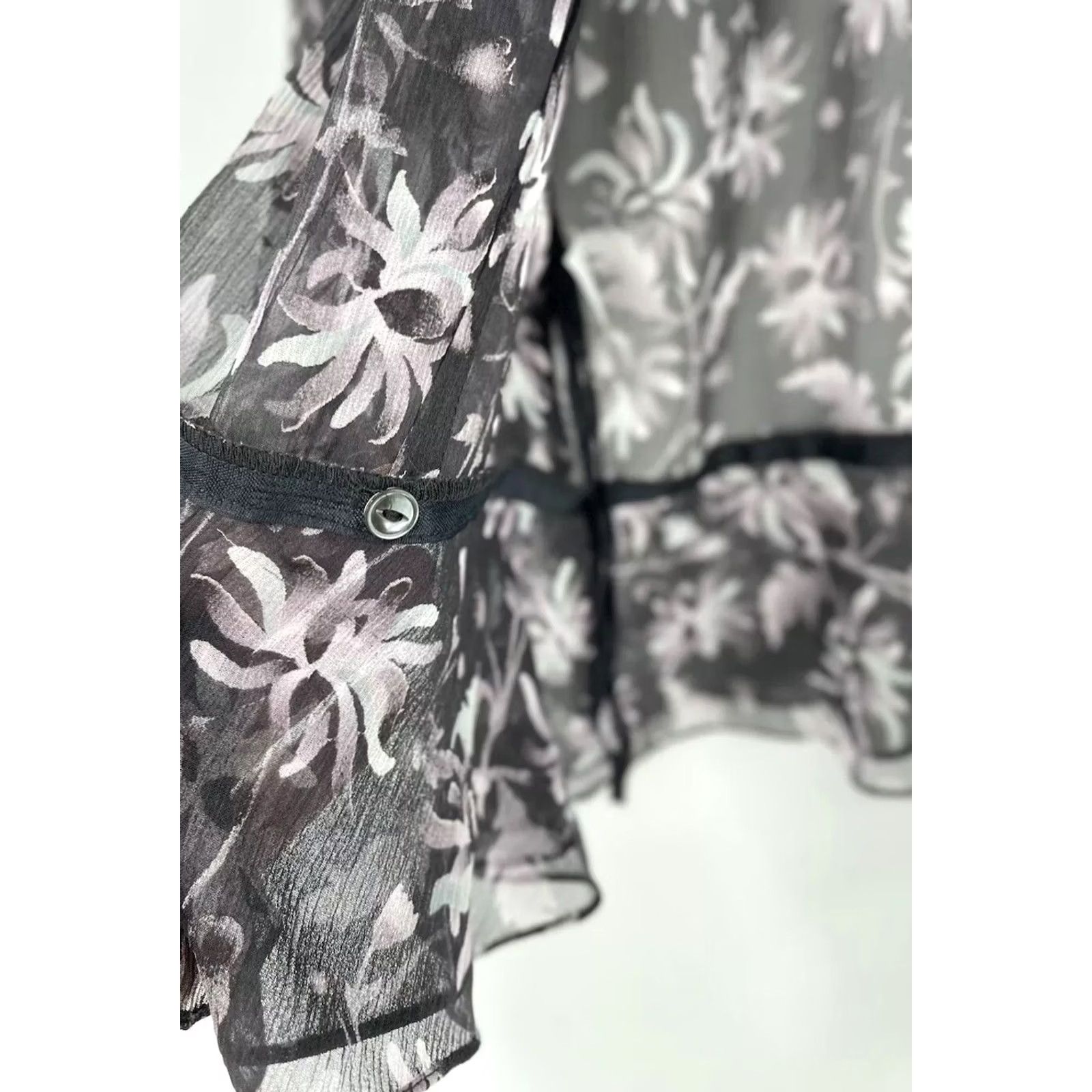 Jones New York Jones New York Cardigan Women 12P Sheer Floral Purple Black 100% Silk Button Front 3/4 Sleeve Size XL / US 12-14 / IT 48-50 - 6 Thumbnail
